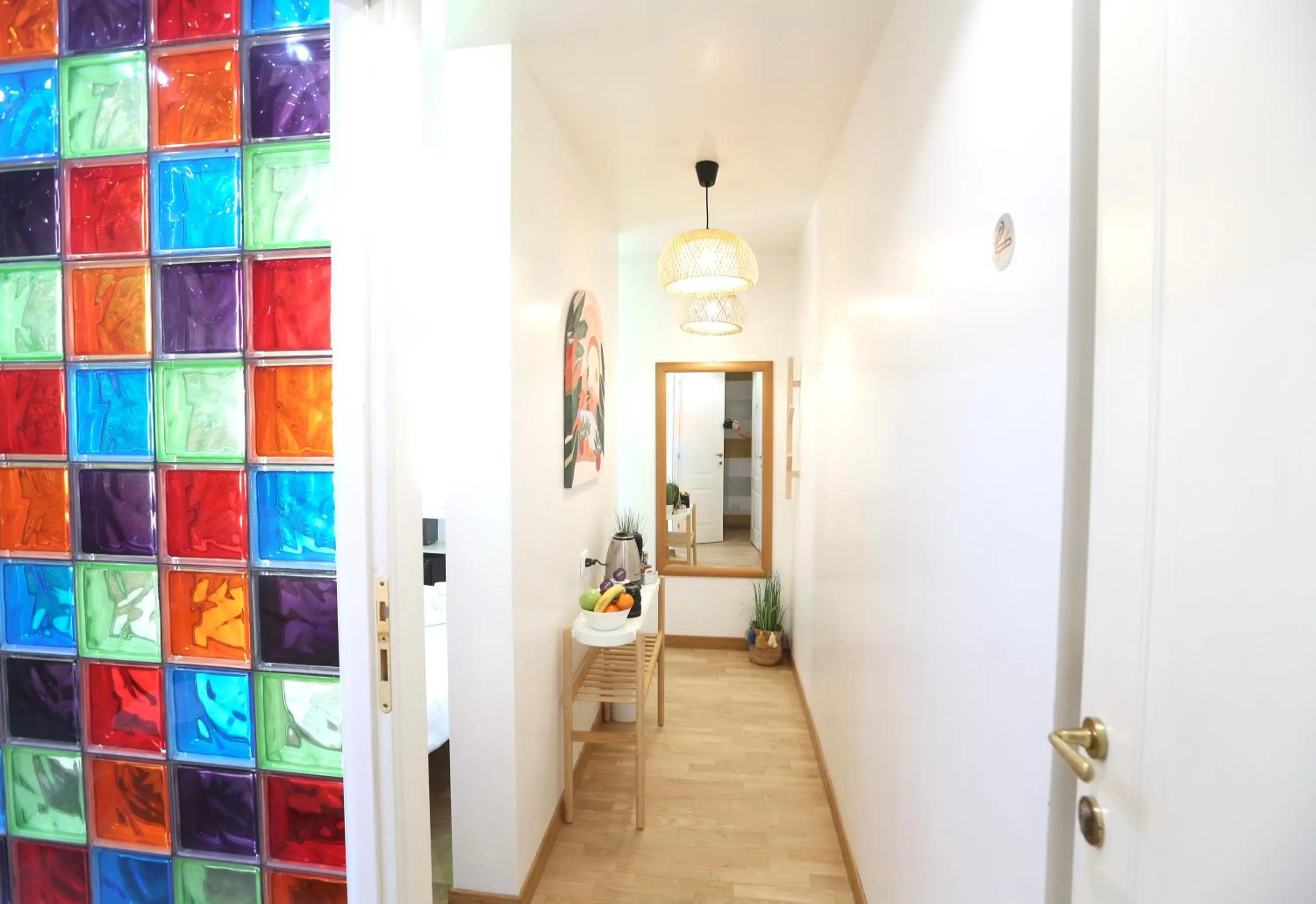 Photo of the whole room in KISS ME ROME Luxury Rooms