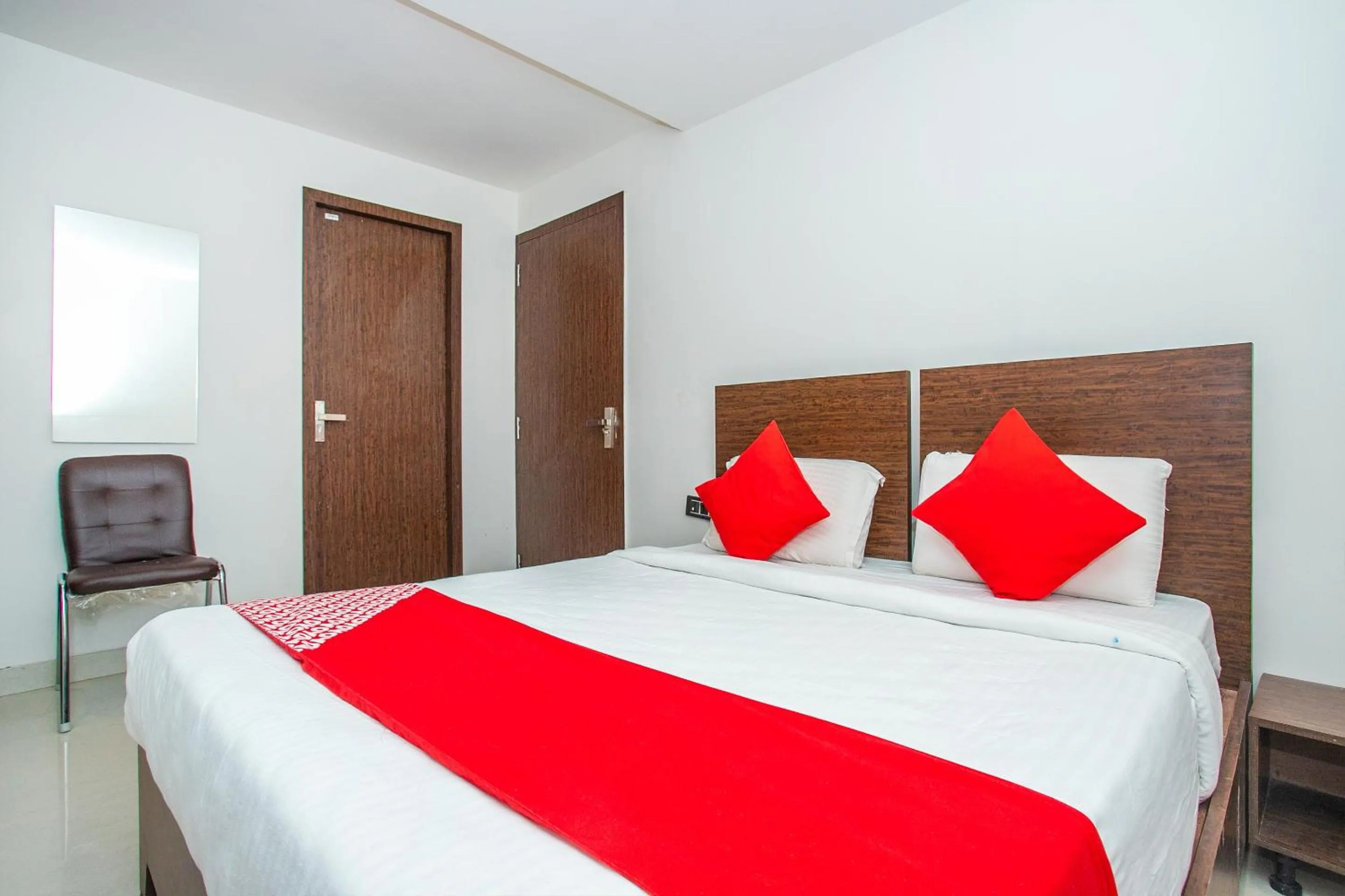 Bedroom, Bed in Hotel O Corner Golf View Near Embassy Golf Link Business Park