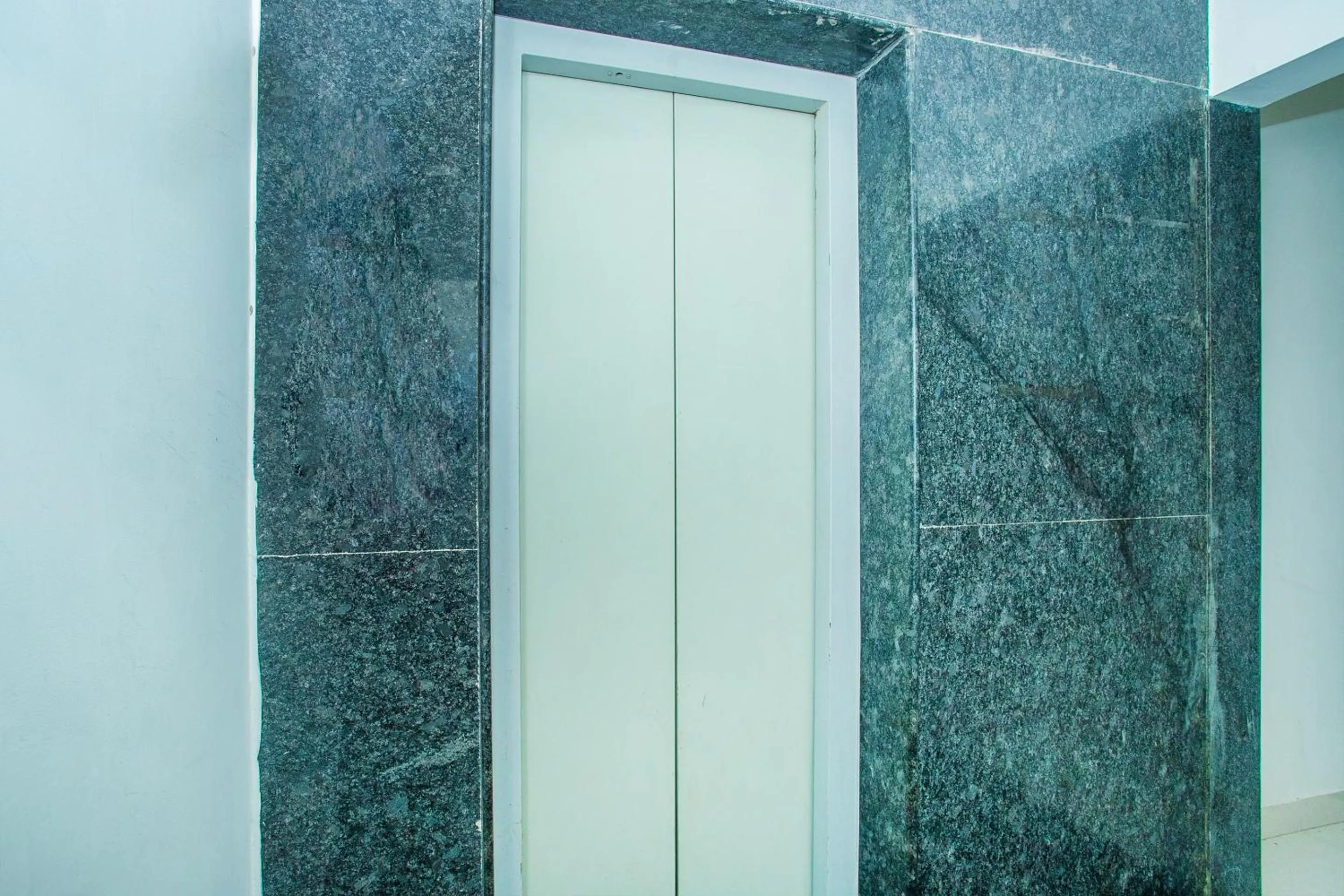 Bathroom in Hotel O Corner Golf View Near Embassy Golf Link Business Park