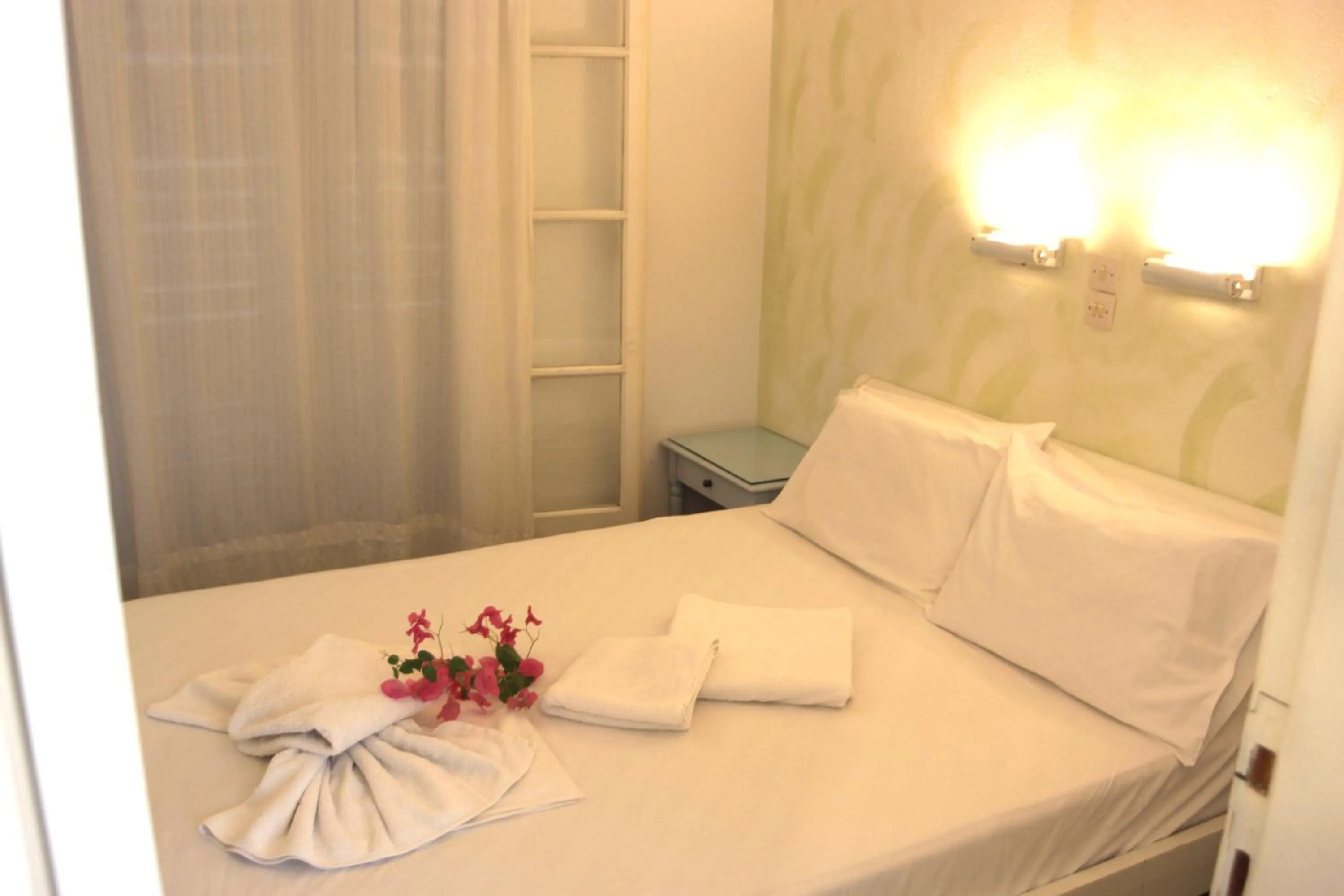 Photo of the whole room, Bed in Aegean Village