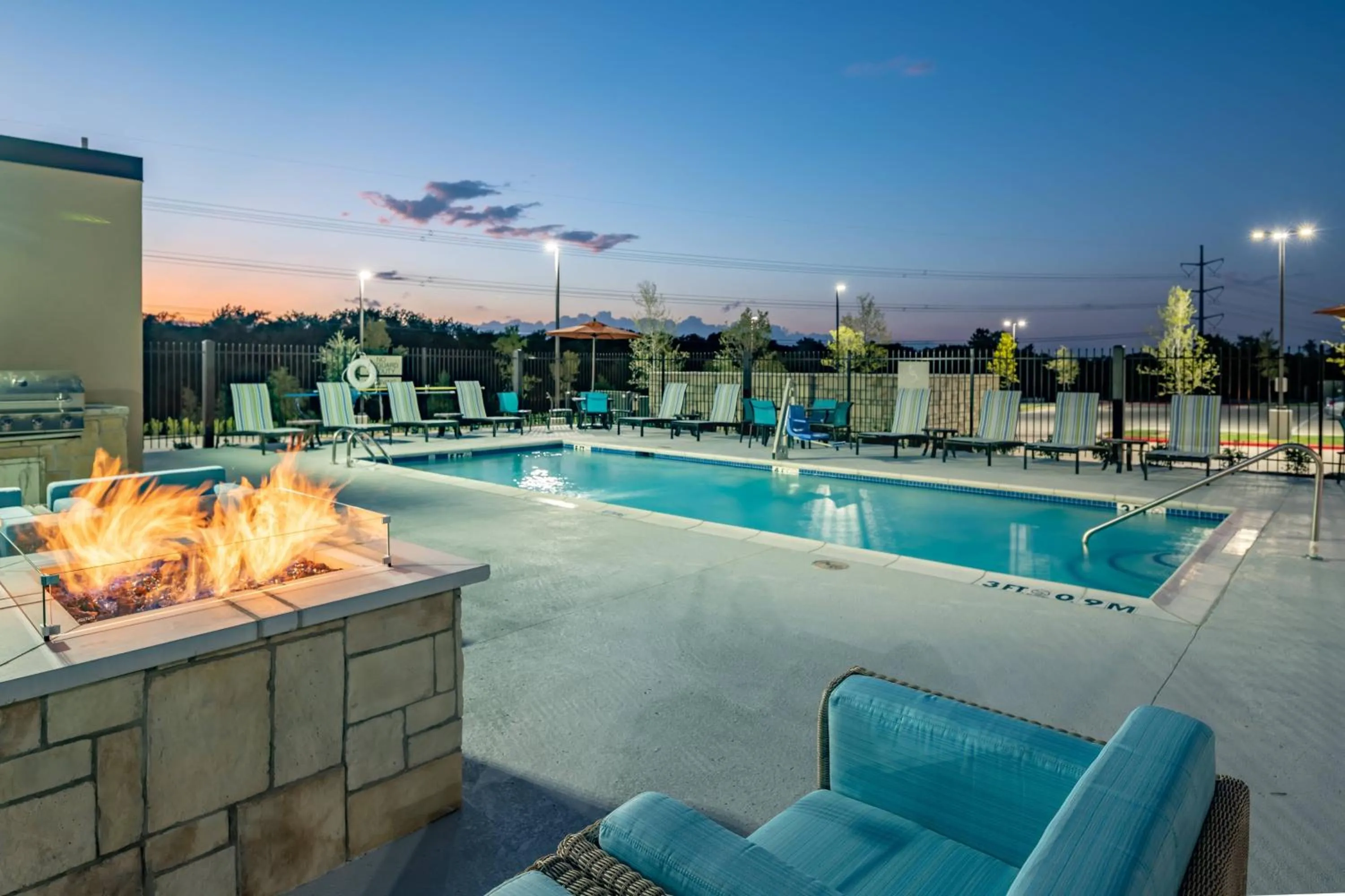 Swimming pool in SpringHill Suites by Marriott Dallas McKinney