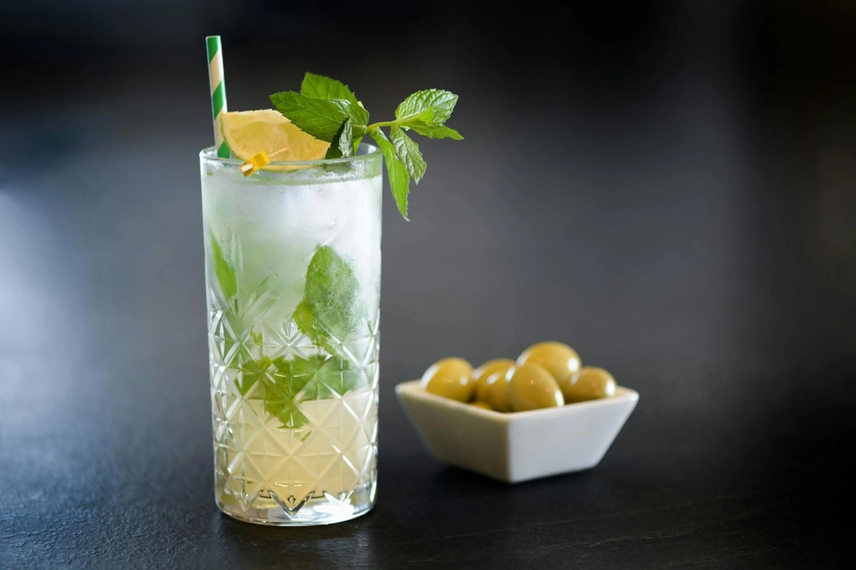 Lounge or bar in AC Hotel Venezia by Marriott