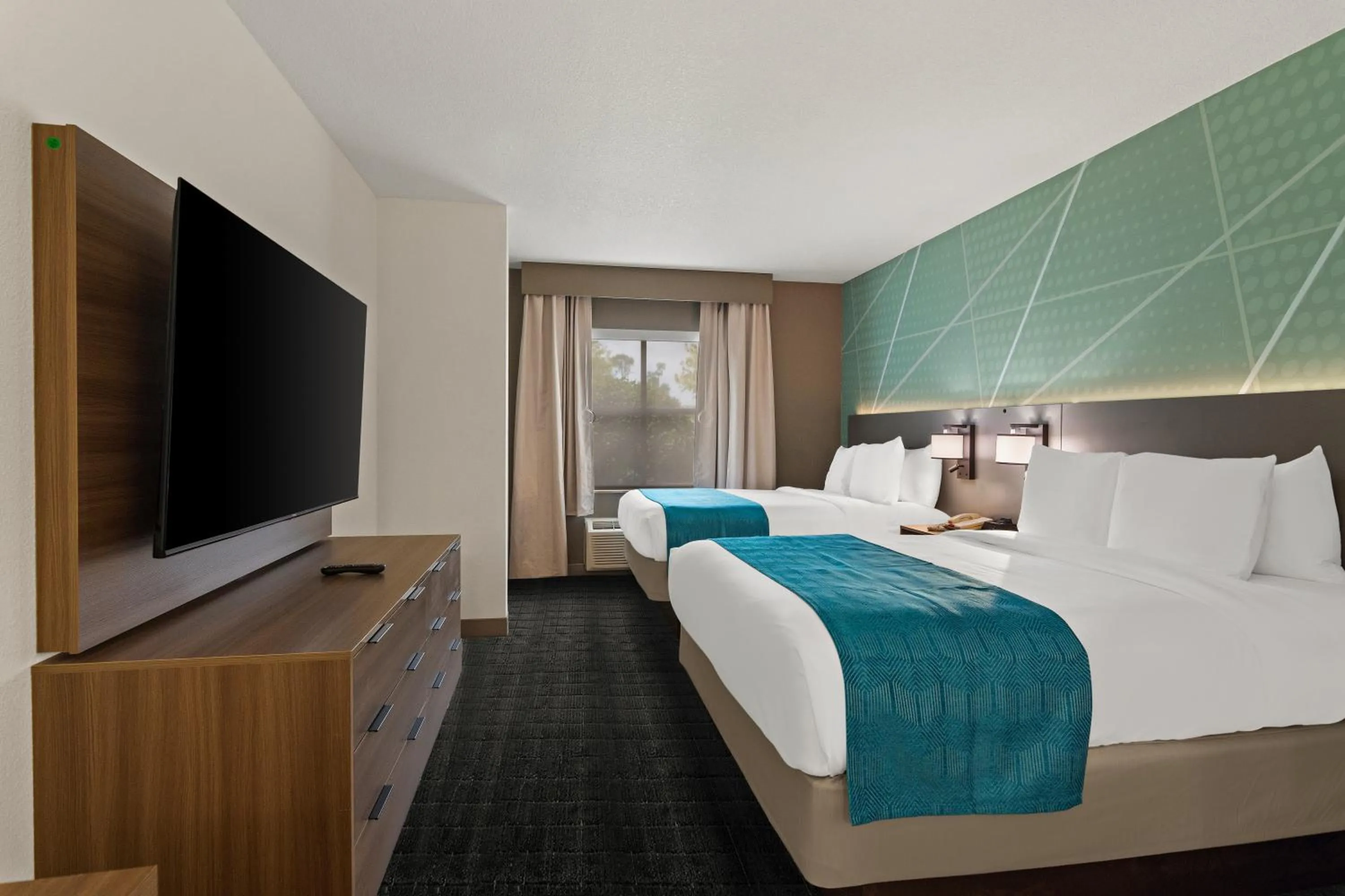 Bed in Comfort Suites Vero Beach I-95