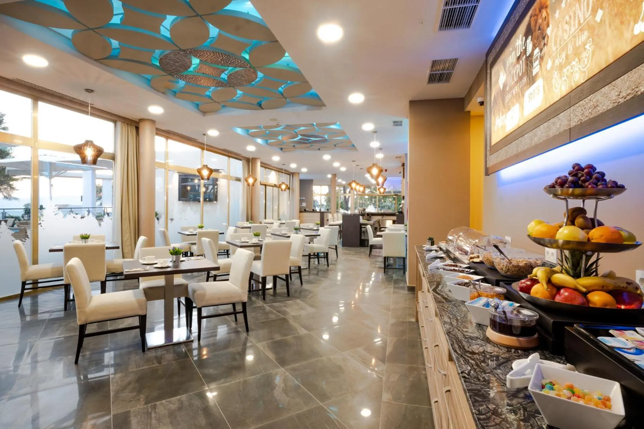 Buffet breakfast in Hotel Admiral San Roque