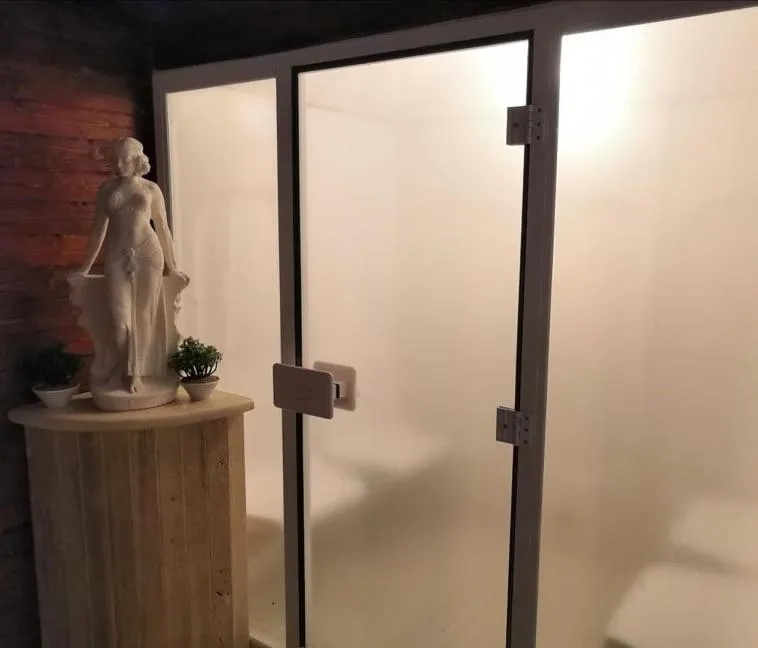 Steam room in Fratelli Clemente Spa and Hotel