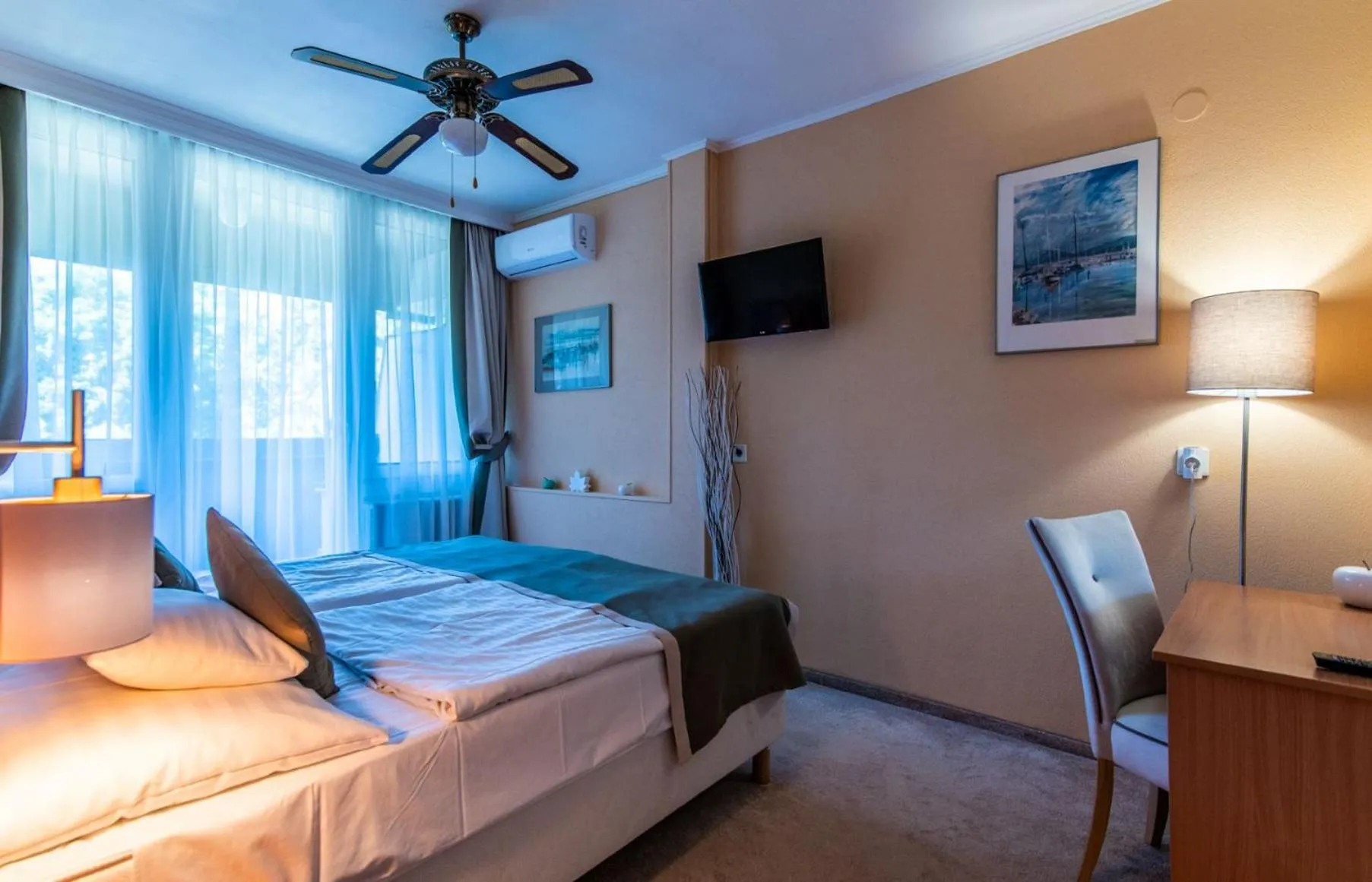 Bedroom, Bed in Hotel Jogar