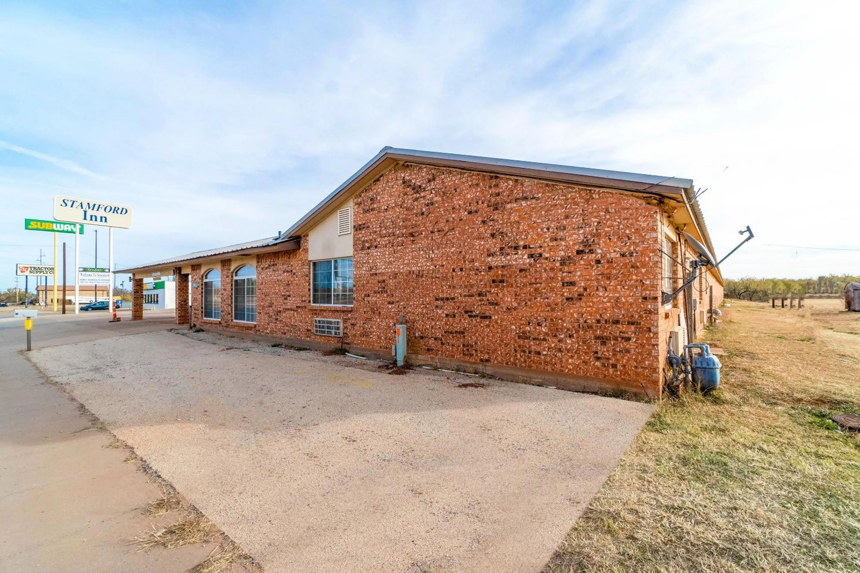 Property building in Stamford Inn By OYO