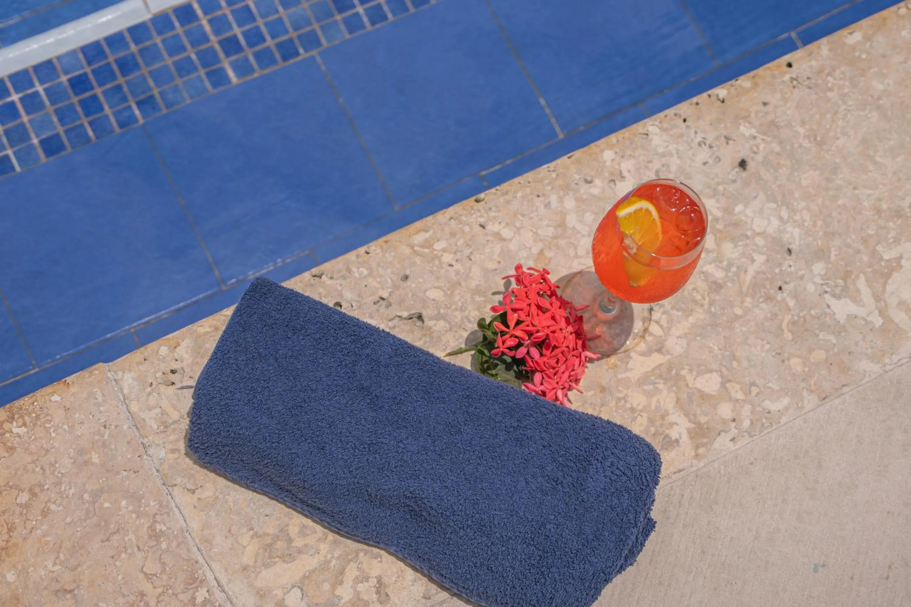 Swimming pool in Hotel Casa La Fe