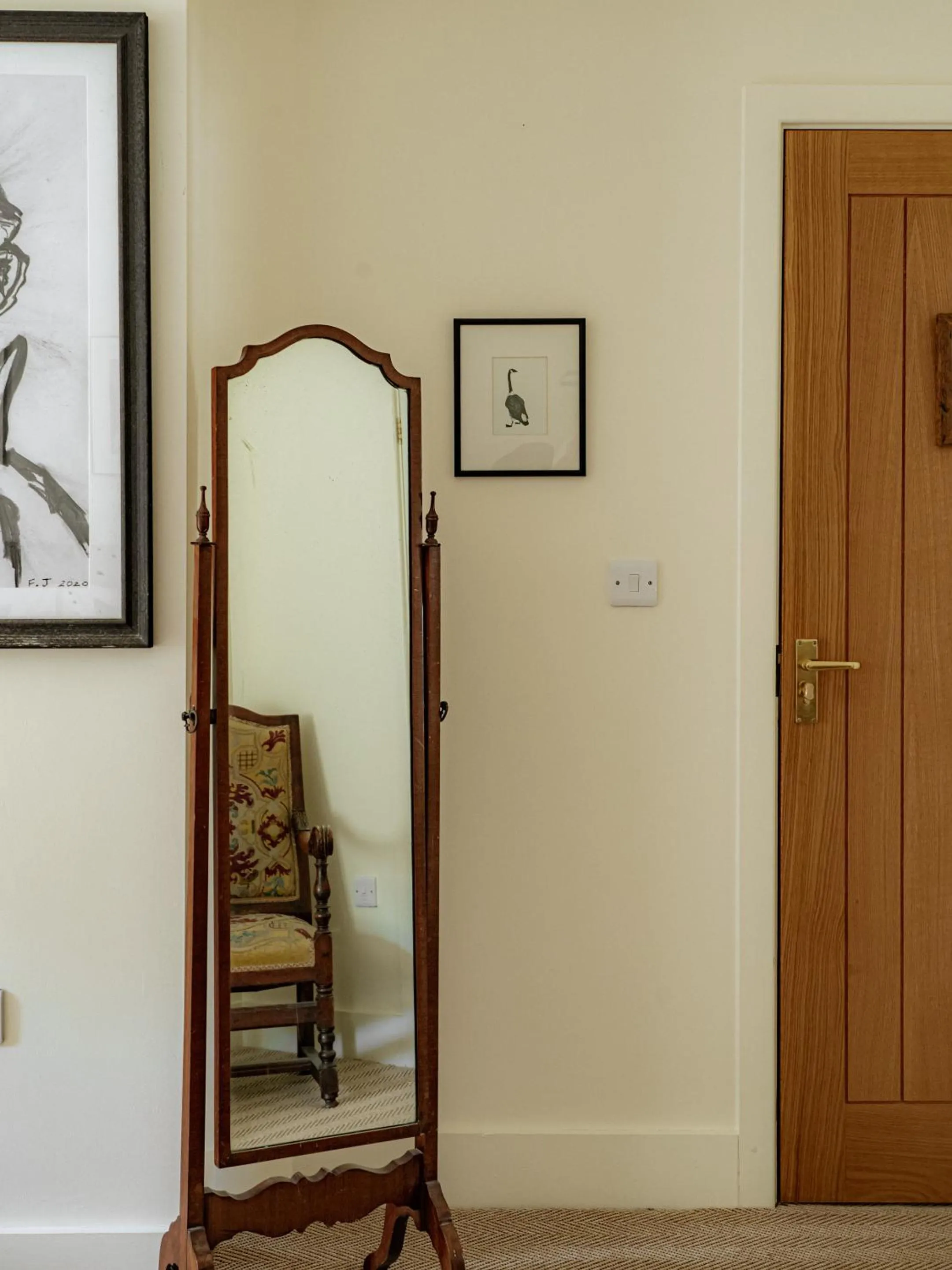 Bedroom in The Bell Inn