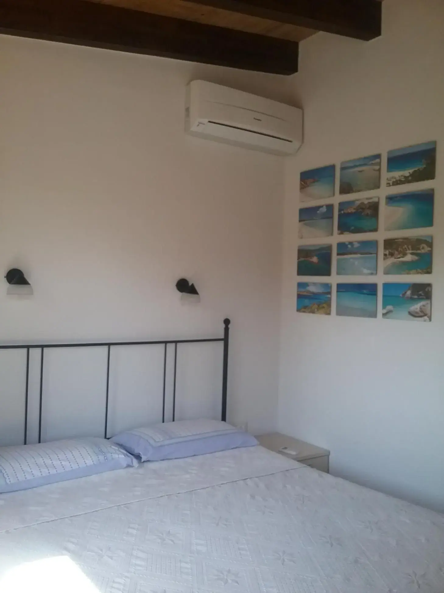 Small Double Room in B&B Castiglias Small Double Room in B&B Castiglias