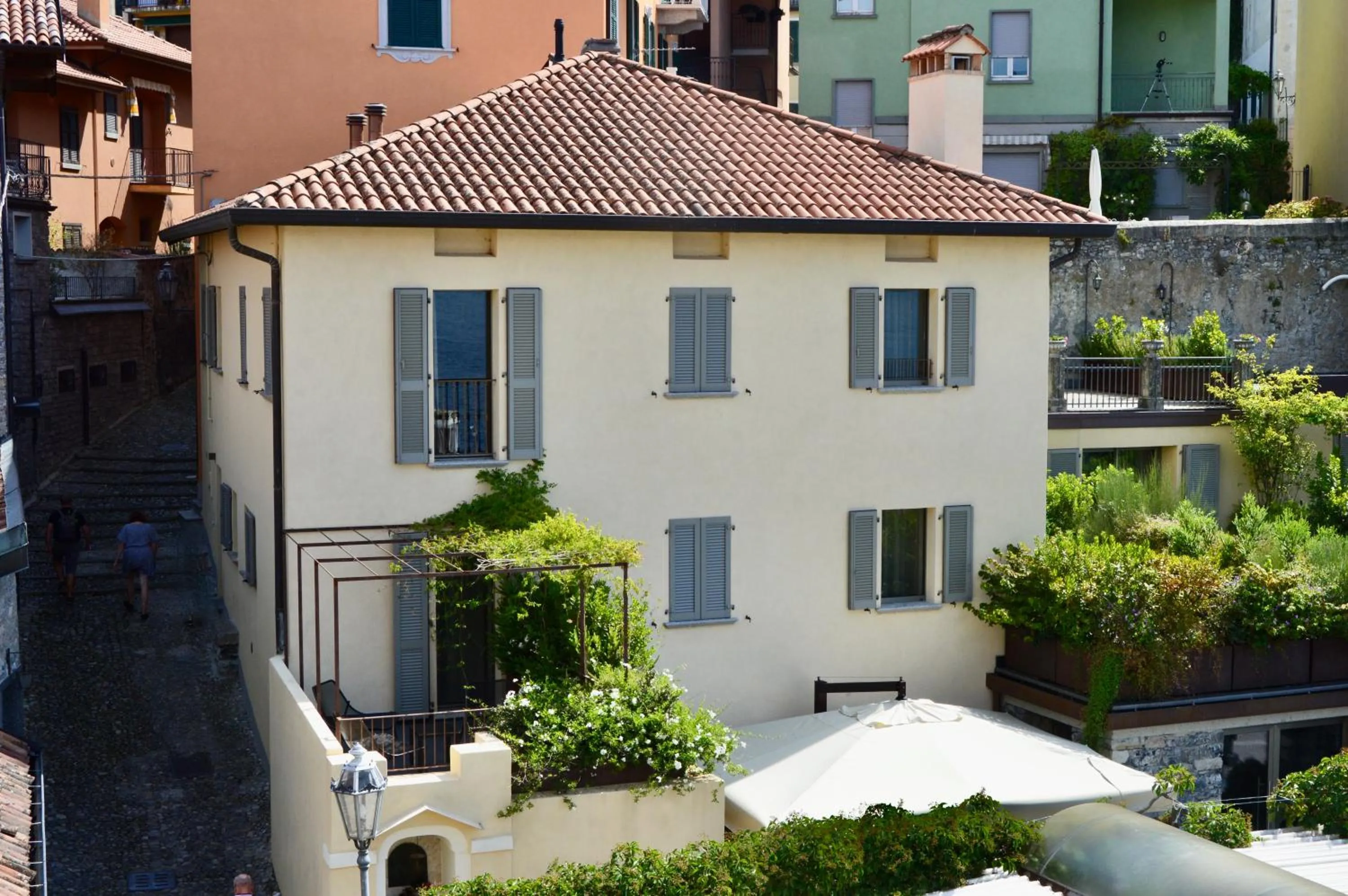 Property building in Hotel Olivedo