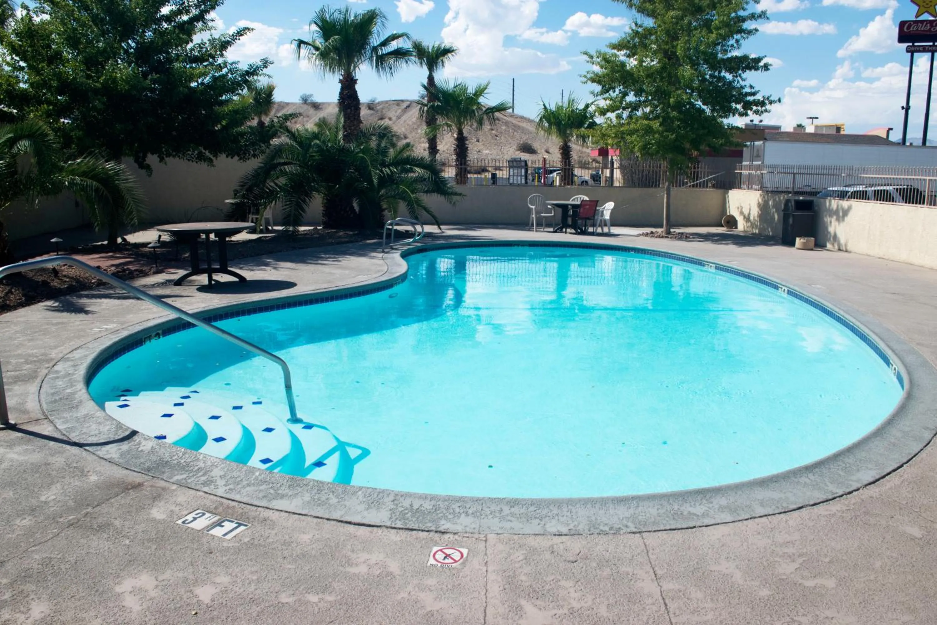 Pool view in Rio Del Sol Inn Needles