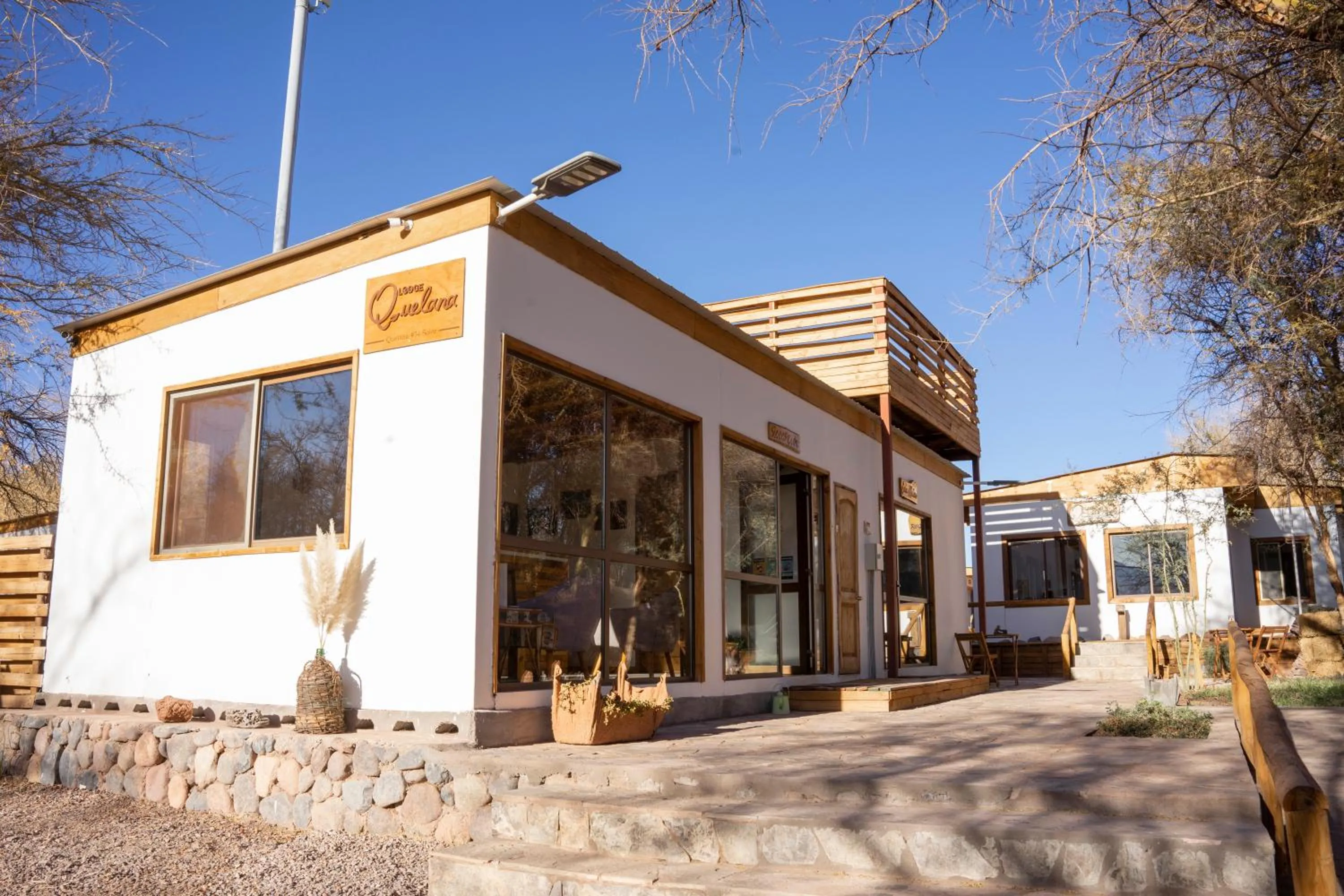 Property building in Lodge Quelana