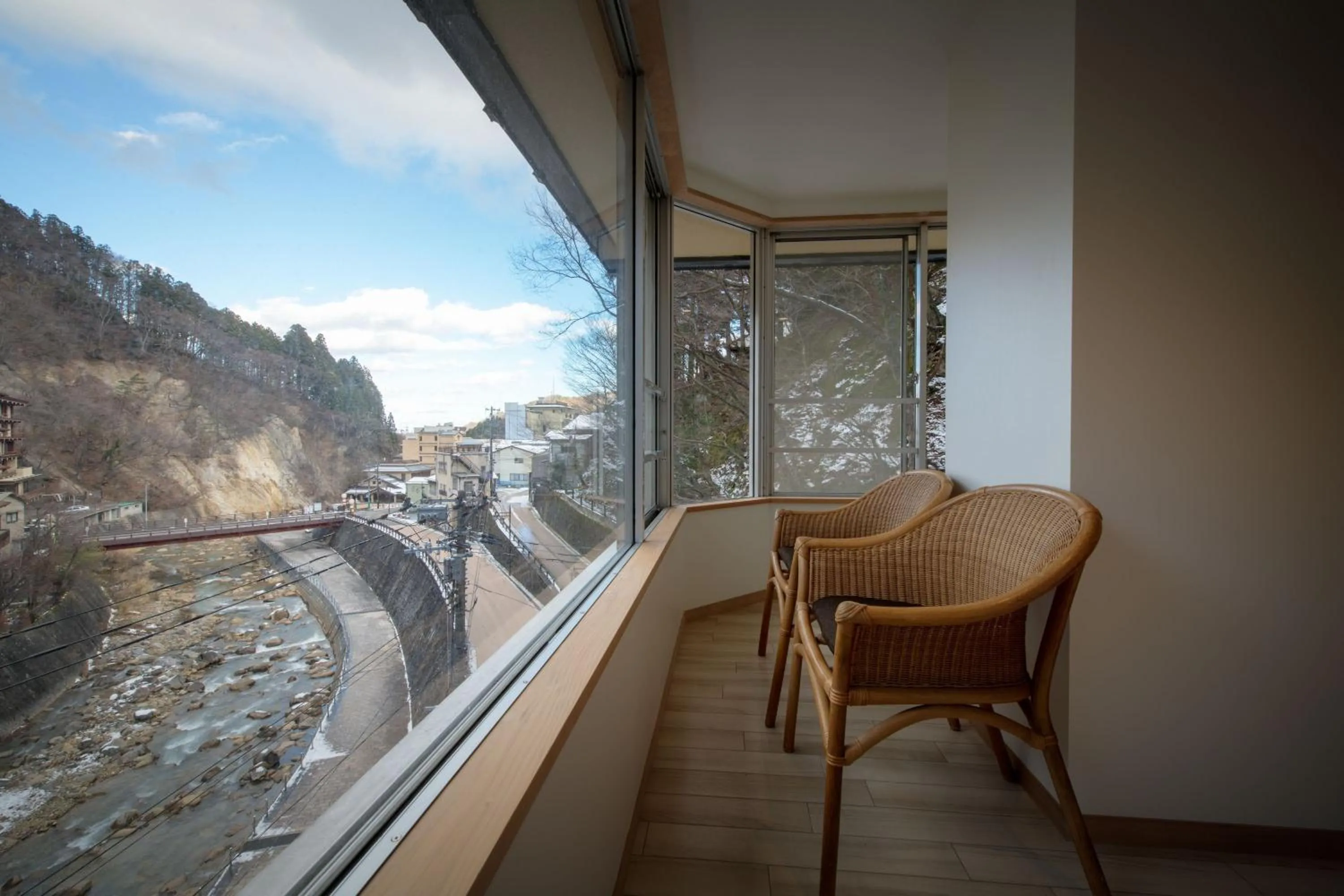 Balcony/Terrace in YUMORI ONSEN HOSTEL