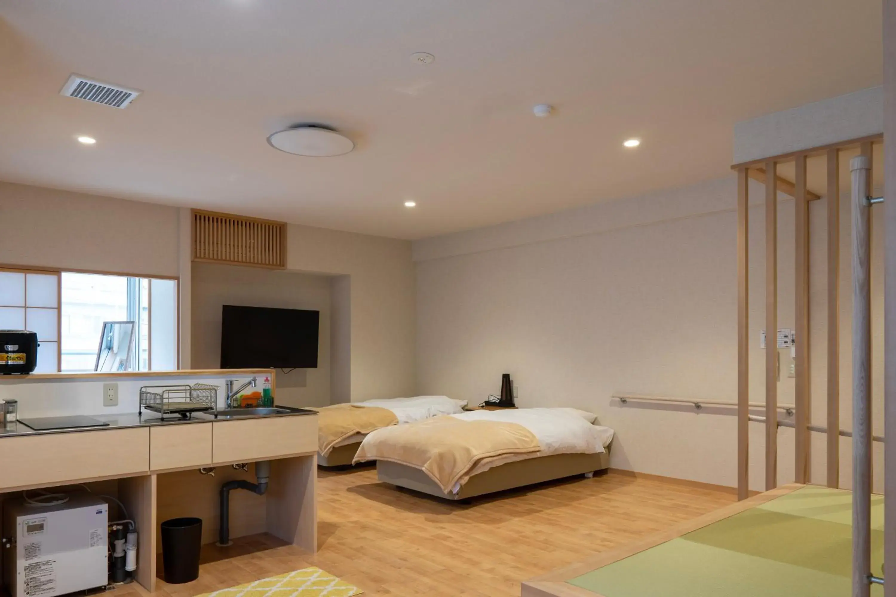 Suite with Hot Tub in YUMORI ONSEN HOSTEL Suite with Hot Tub in YUMORI ONSEN HOSTEL