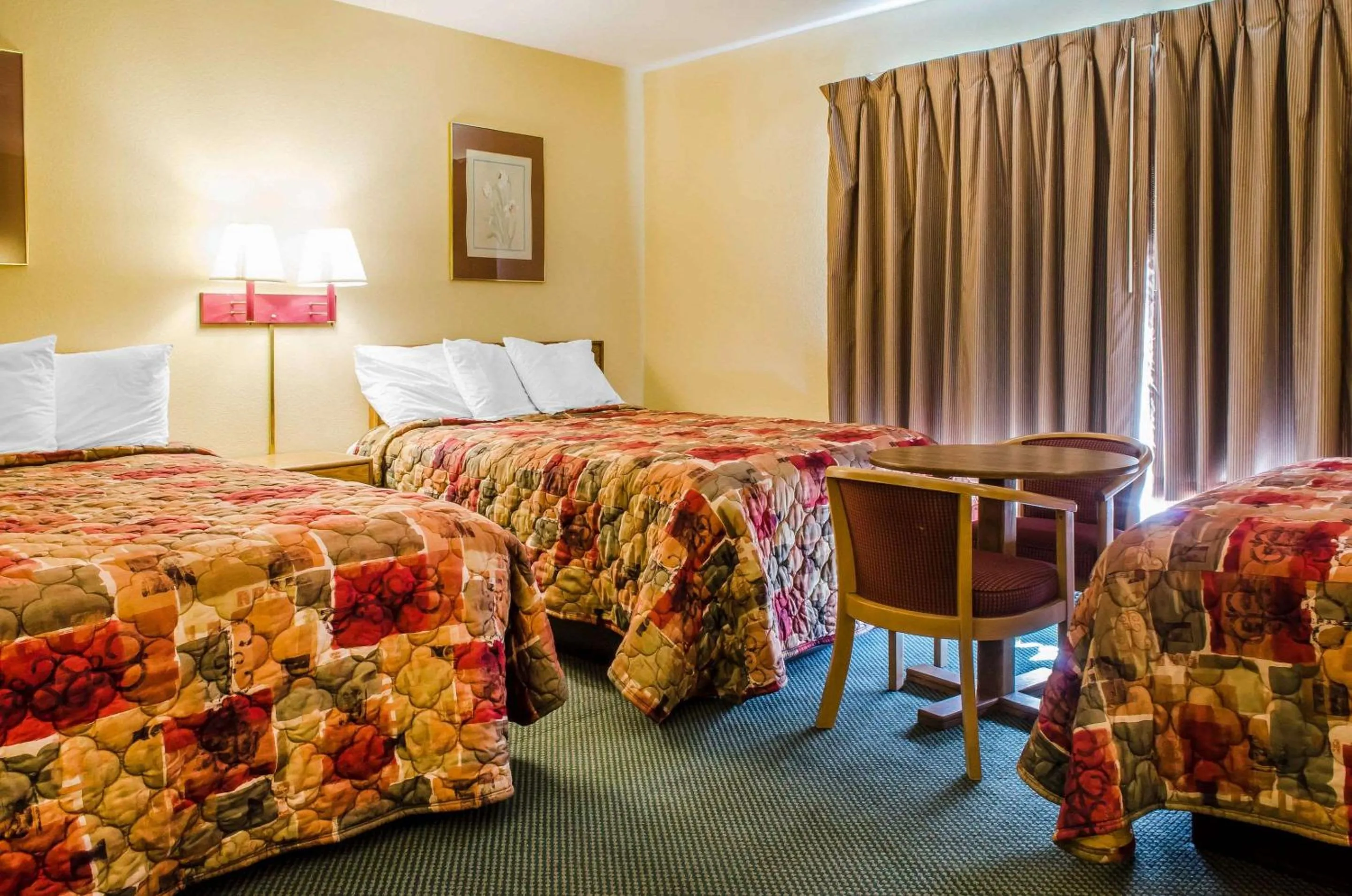 On site, Bed in Relax Inn