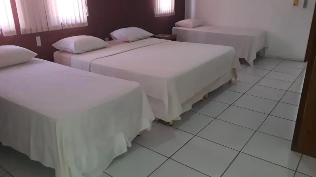 Bedroom, Bed in Delta Park Hotel