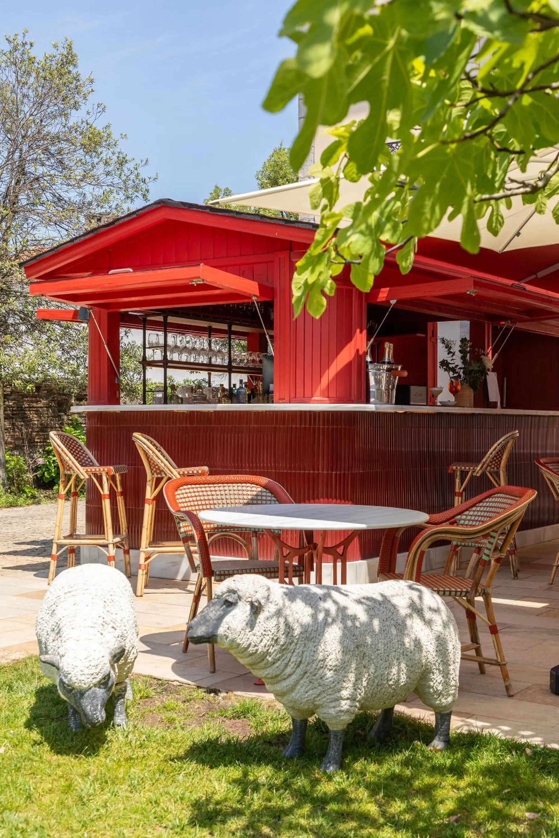 Patio in Hotel de Silhouette