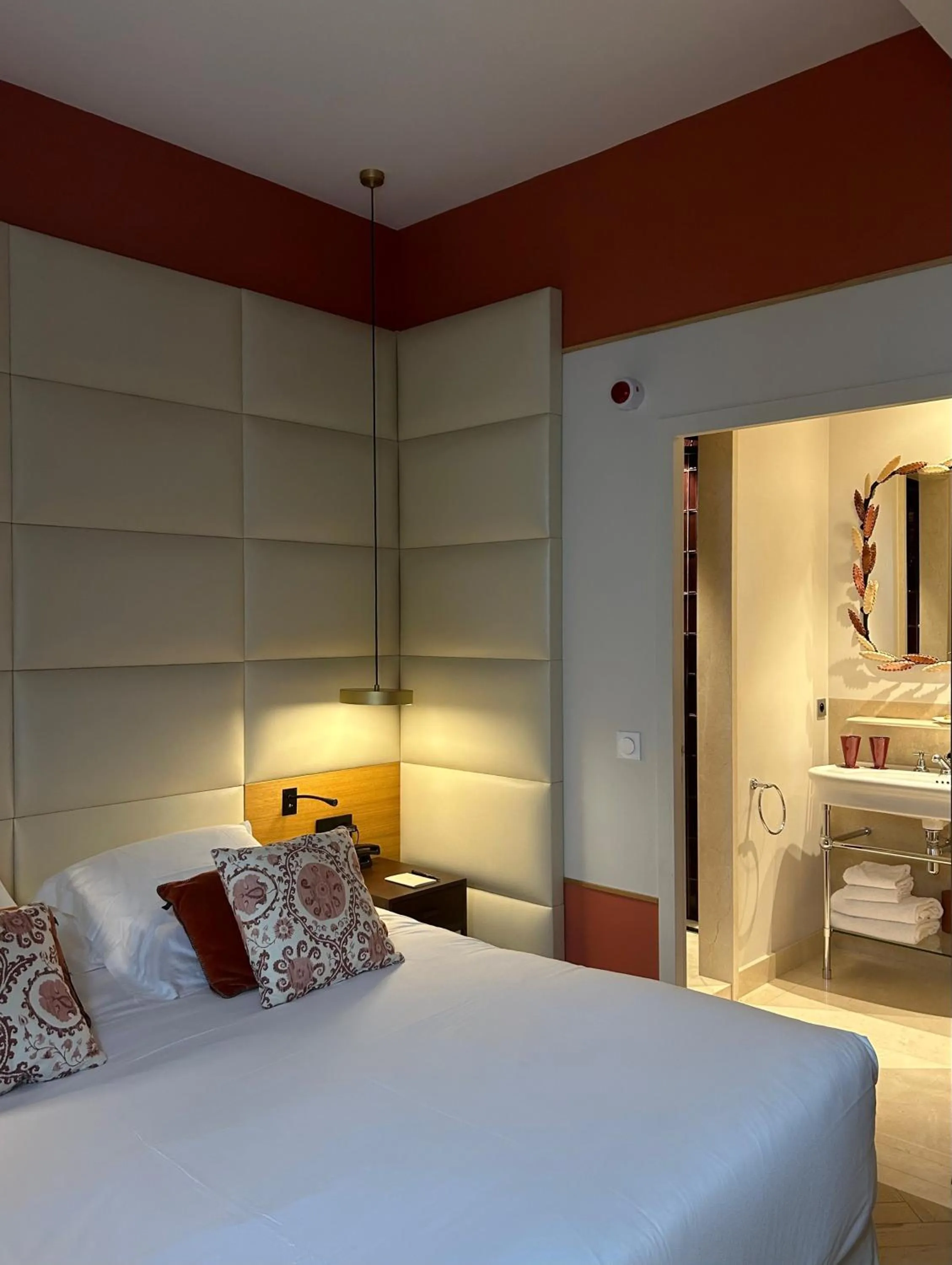 Bedroom, Bed in Hotel de Silhouette