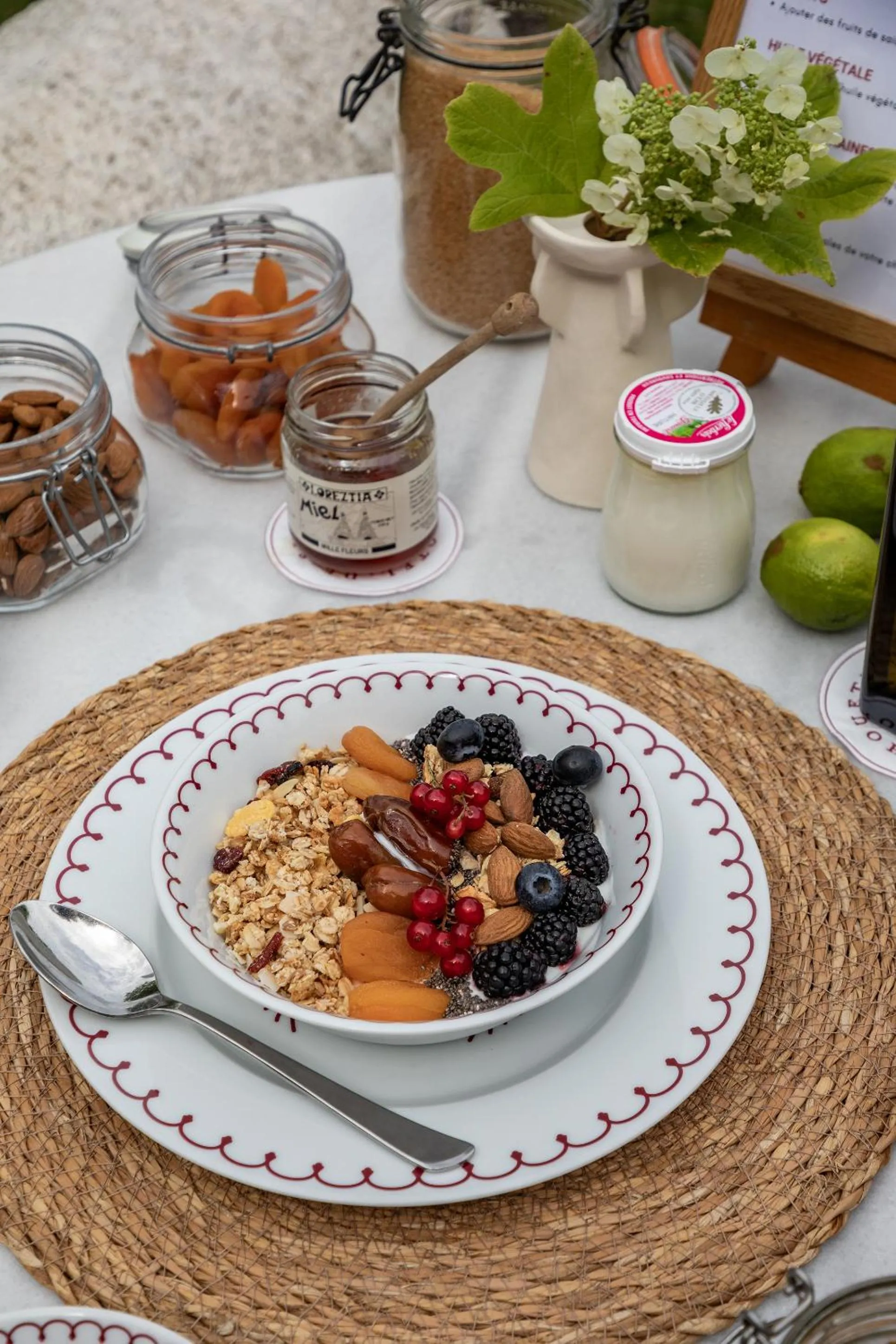 Breakfast in Hotel de Silhouette