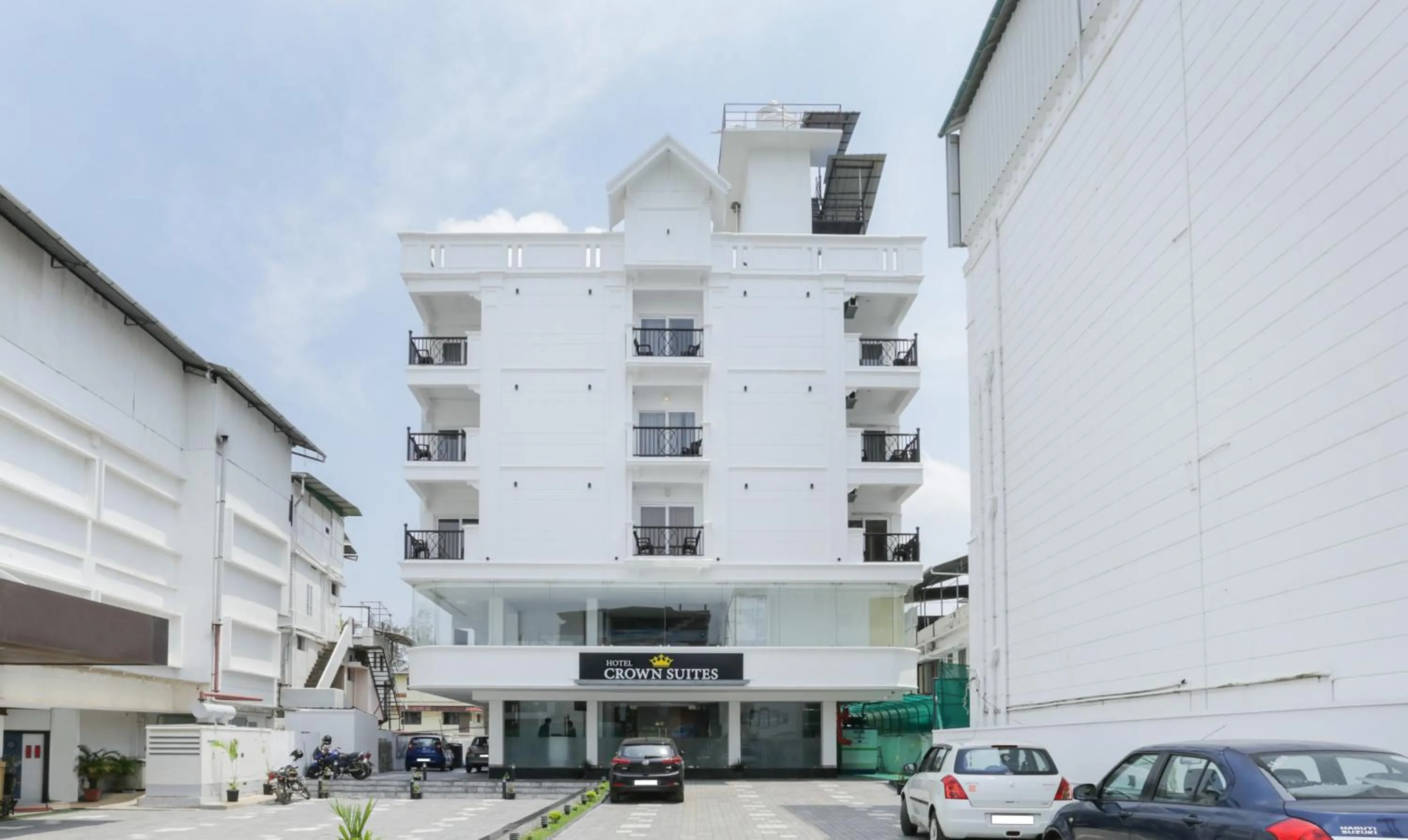 Property building in Hotel Crown Suites