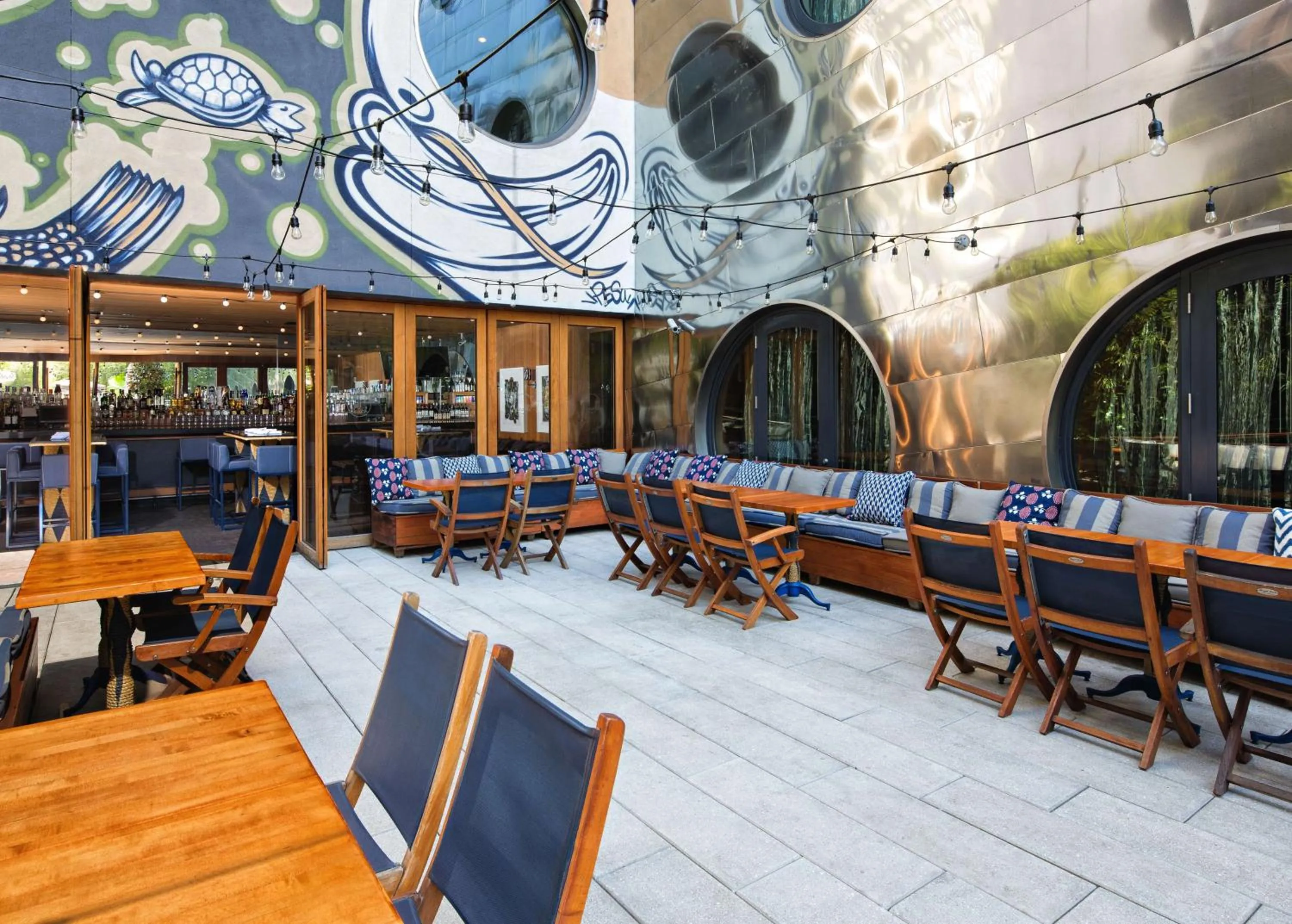 Restaurant/places to eat in Dream Downtown, by Hyatt