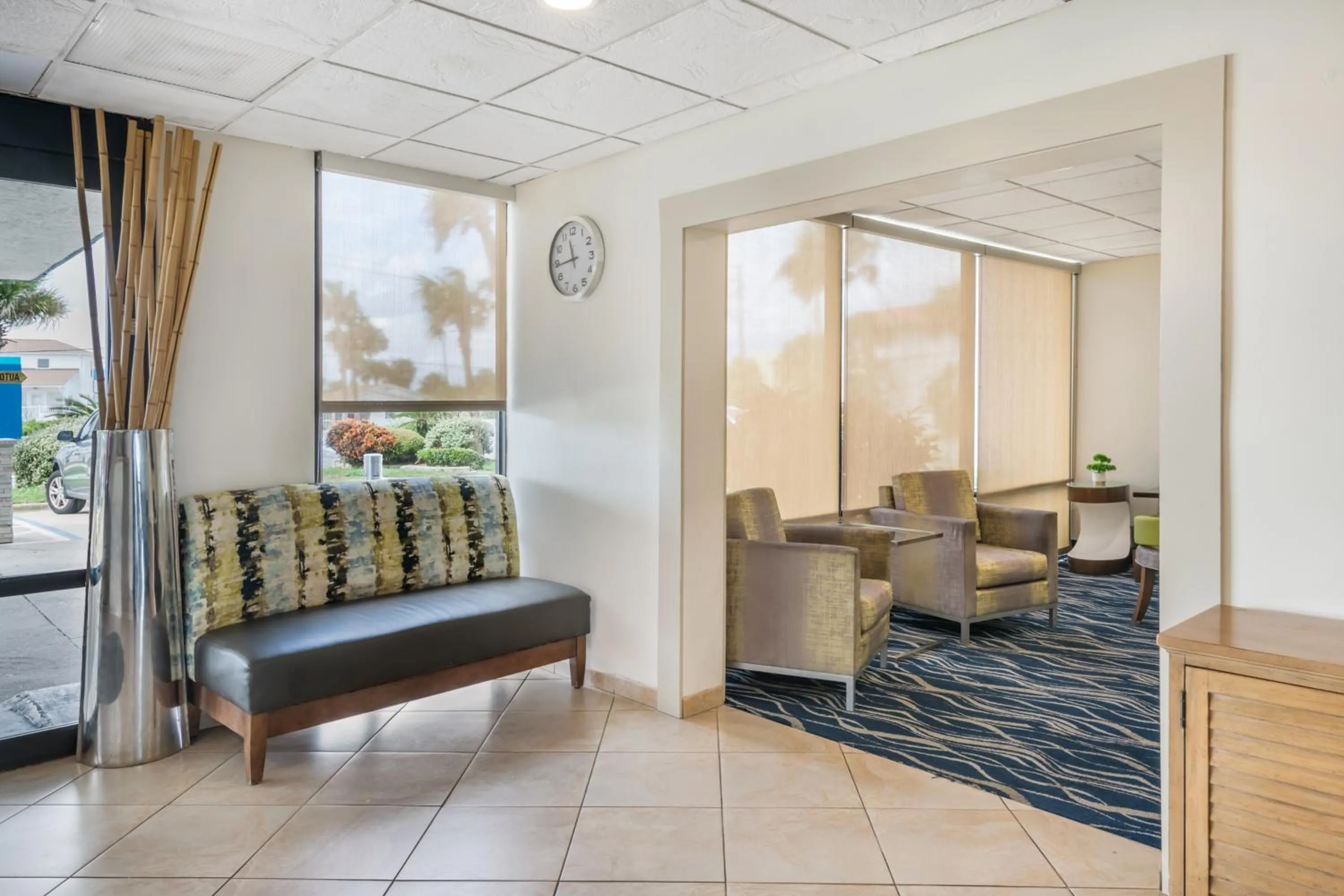 Lobby or reception in Tropical Winds Resort Hotel
