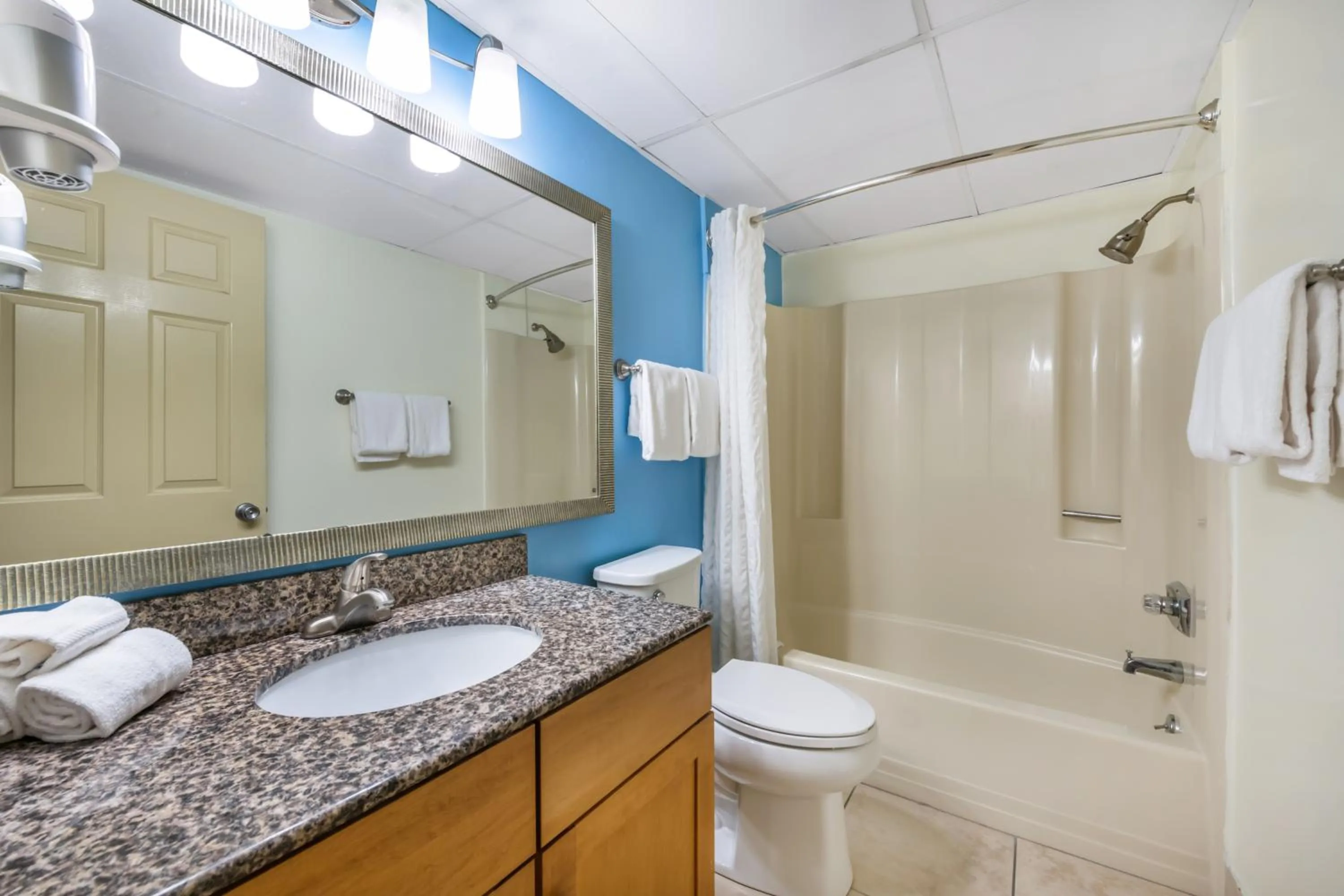 Bathroom in Tropical Winds Resort Hotel
