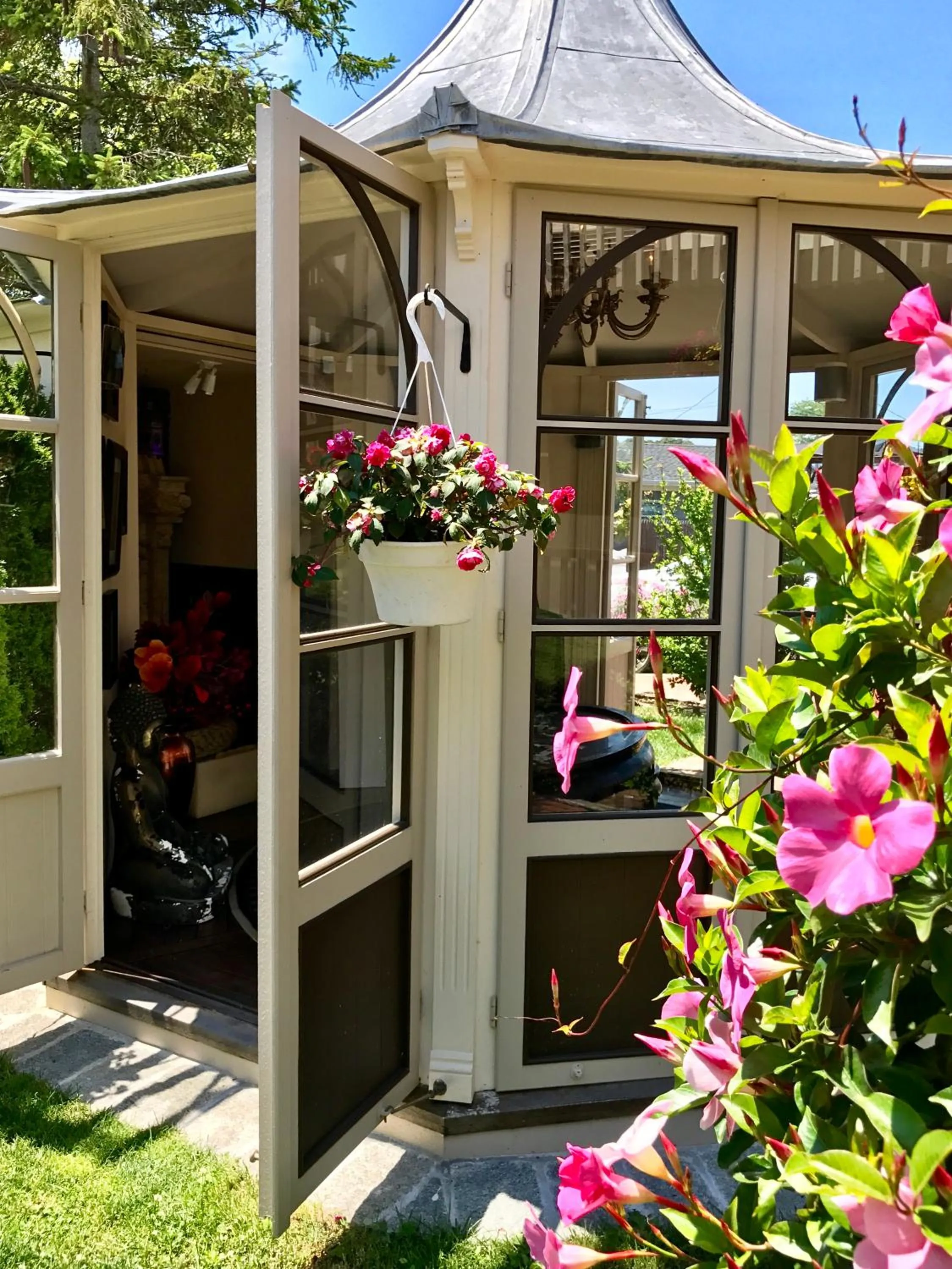 Place of worship in Kenny's Tipperary Inn