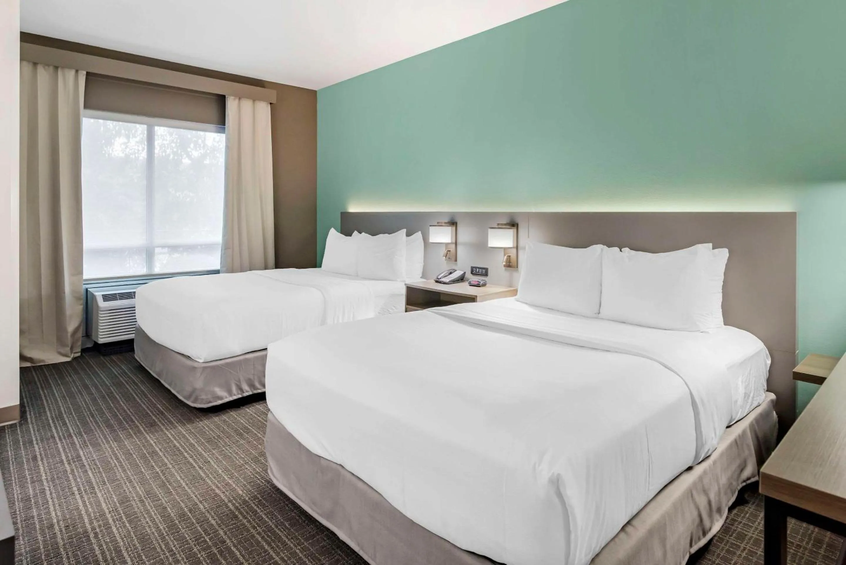 Bedroom, Bed in Comfort Suites Valdosta Mall Area