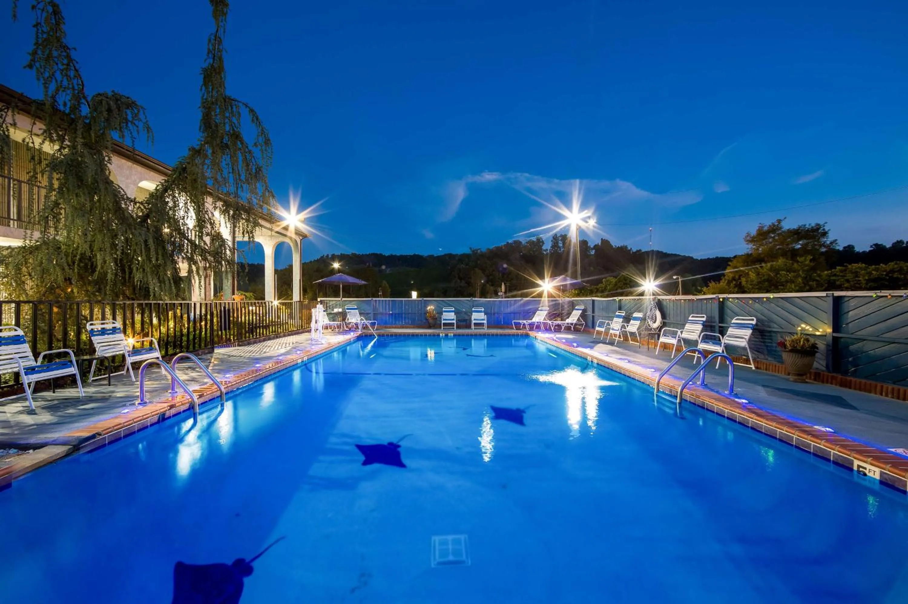 Pool view in Best Western Corbin Inn