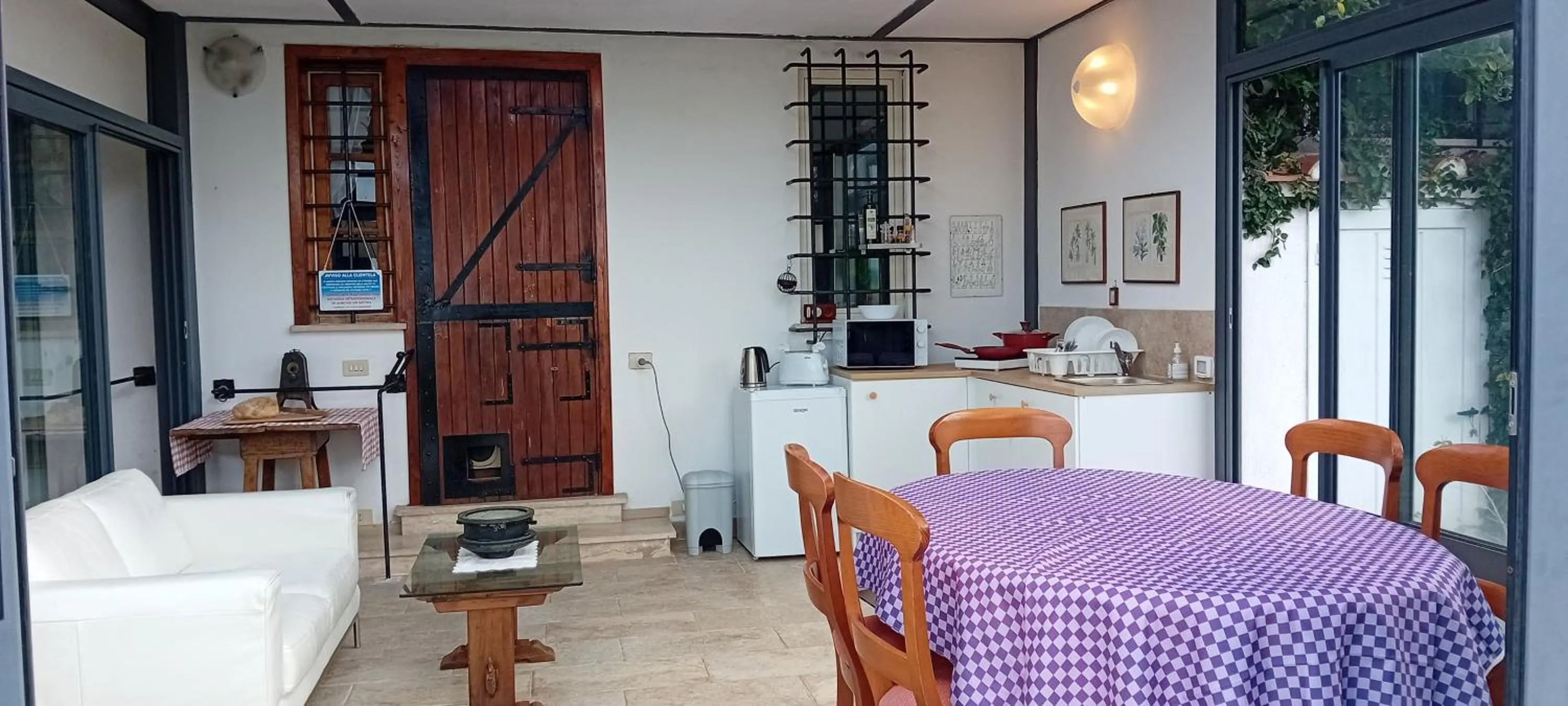 Kitchen or kitchenette in Poderi di Tragliatella