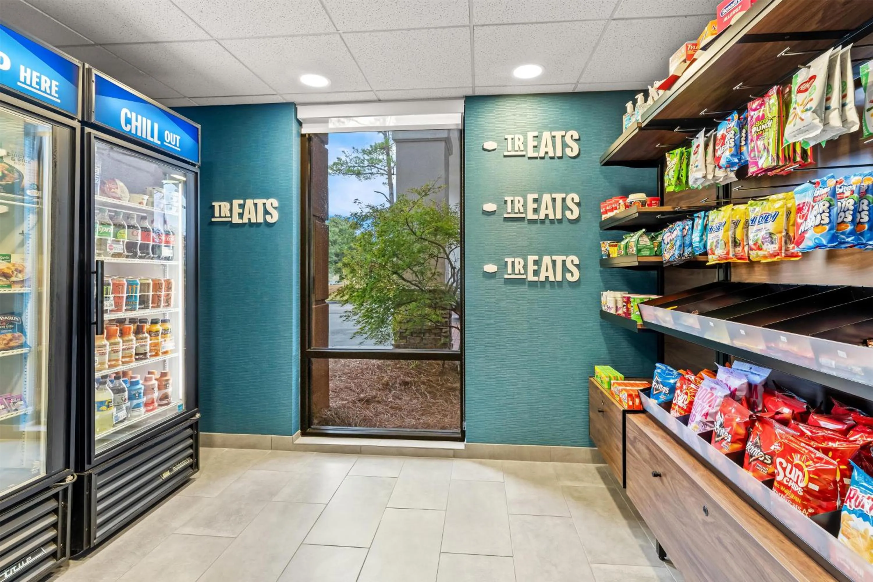 Dining area in Hampton Inn & Suites Tifton