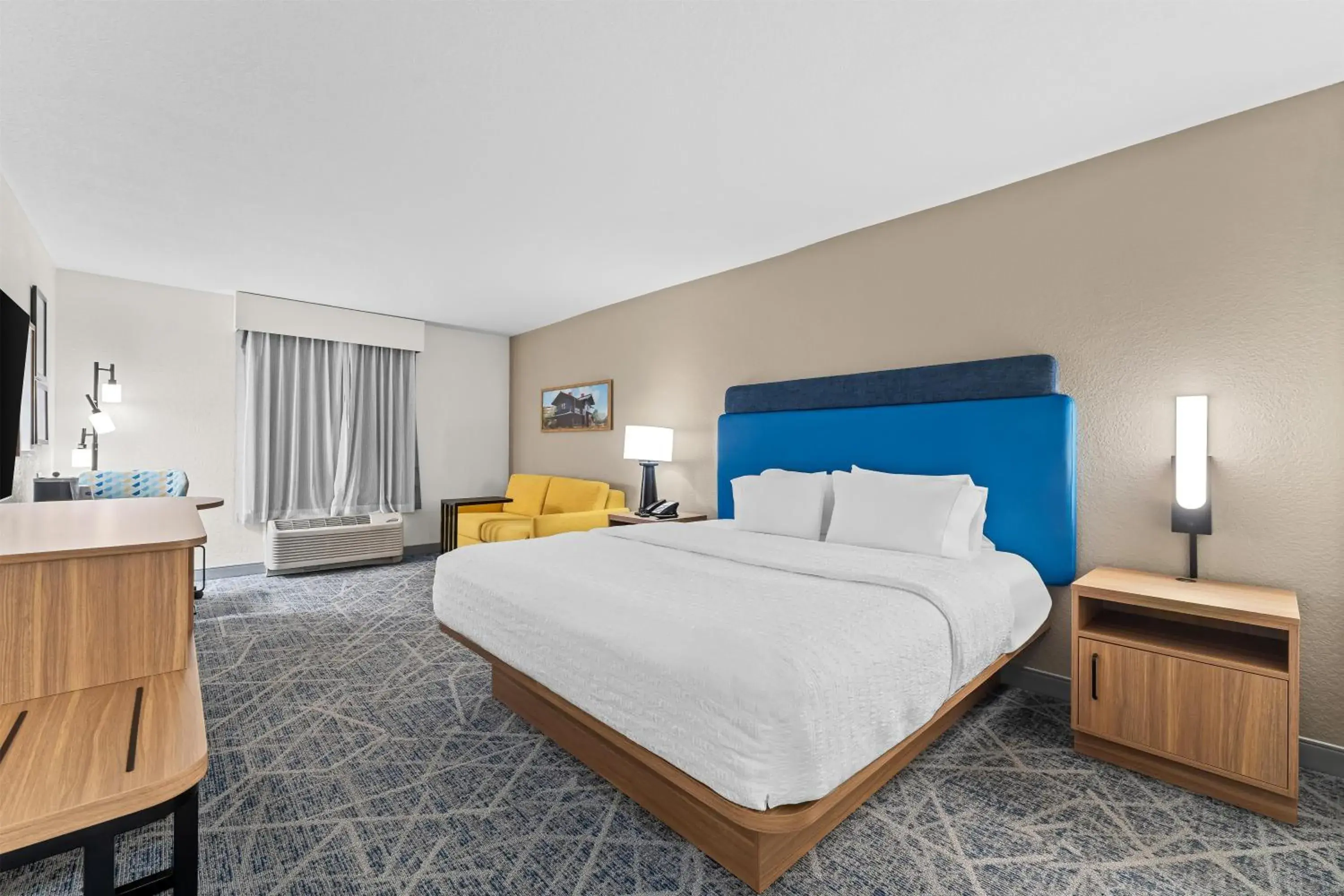 King Studio Suite with Sofa Bed - Non-Smoking in Hampton Inn & Suites Tifton King Studio Suite with Sofa Bed - Non-Smoking in Hampton Inn & Suites Tifton