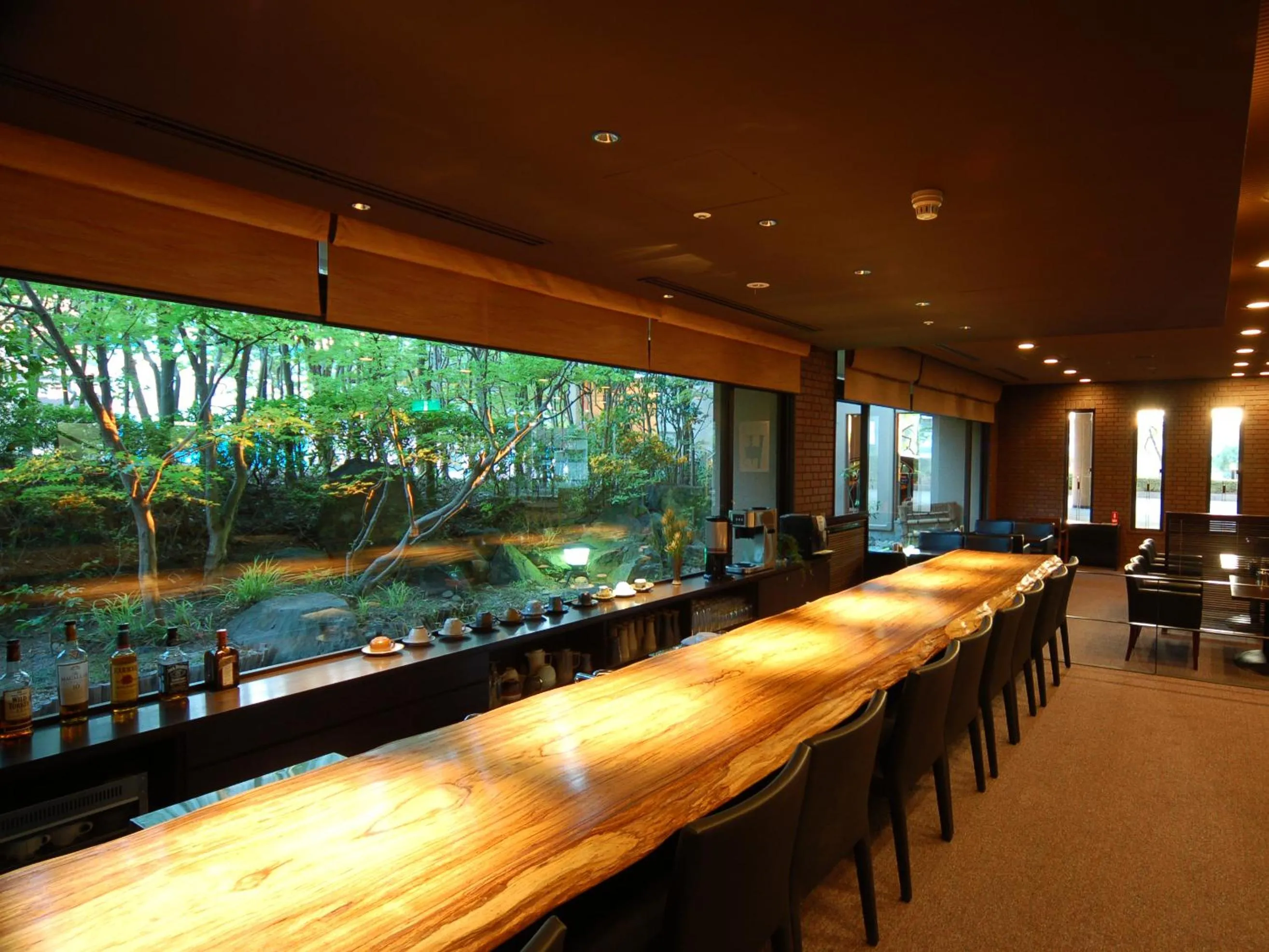 Lounge or bar in Maple Arima