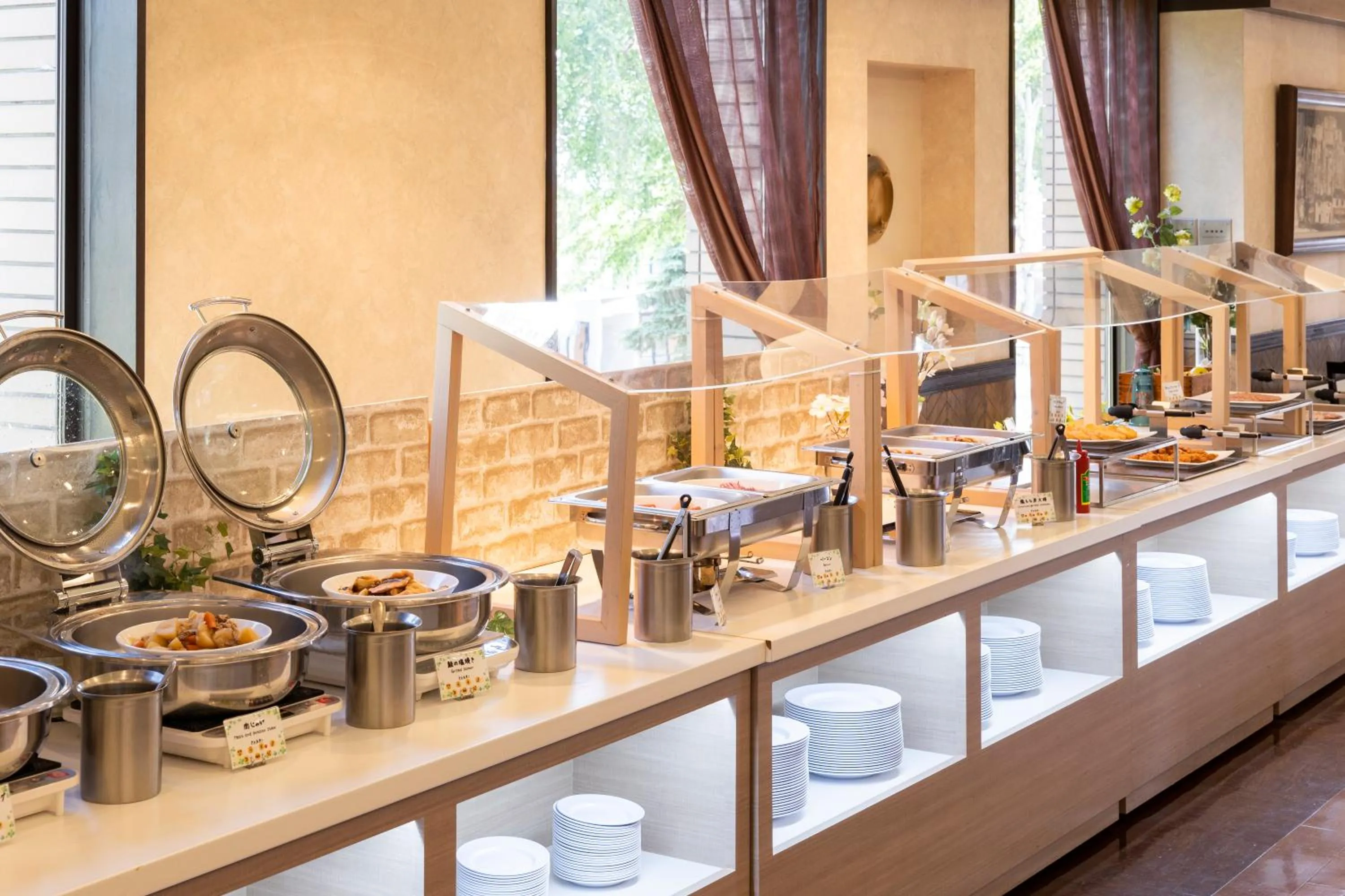 Breakfast in Hotel Edel Warme