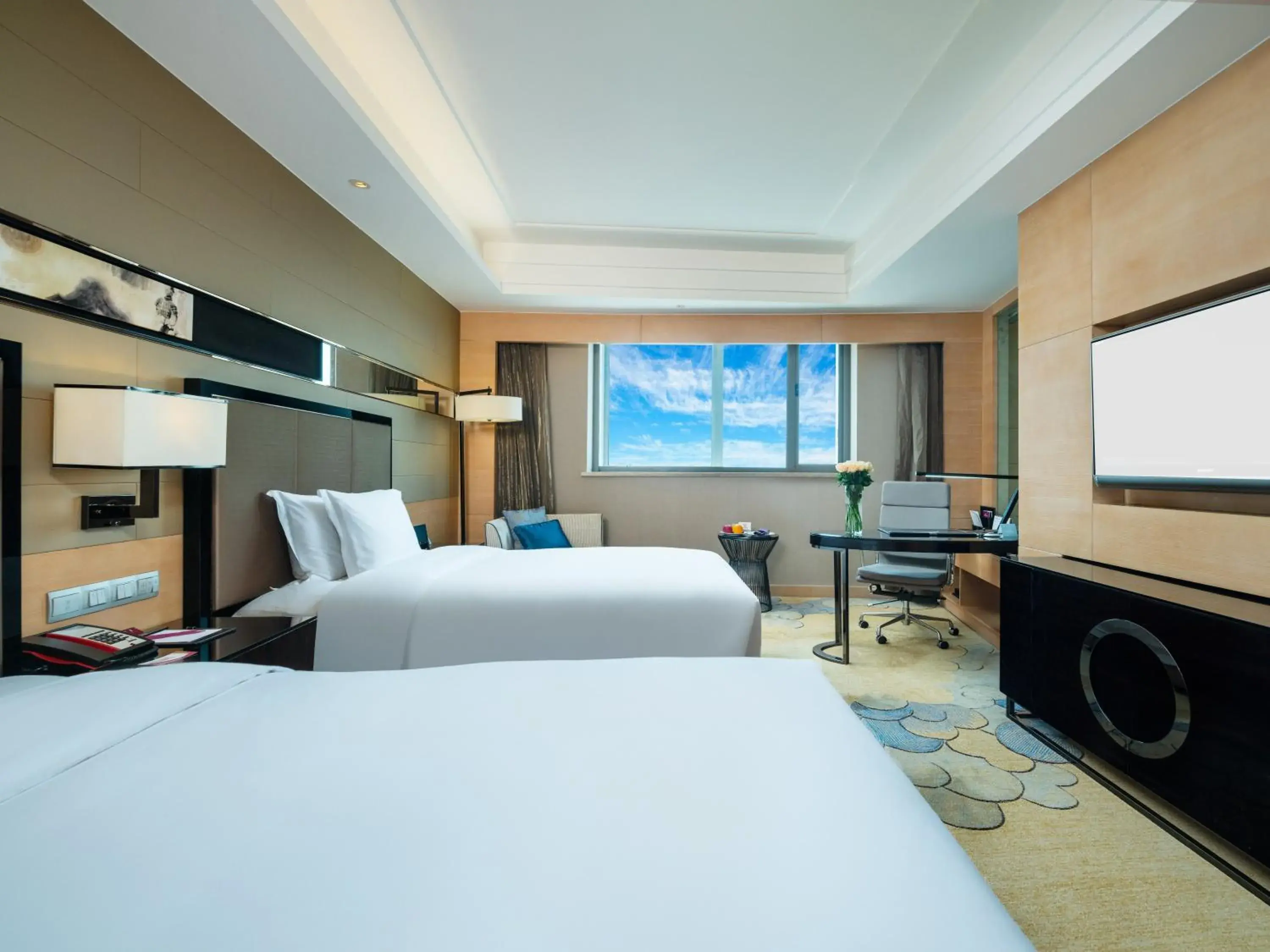 Standard Room in Crowne Plaza Xi'an by IHG Standard Room in Crowne Plaza Xi'an by IHG