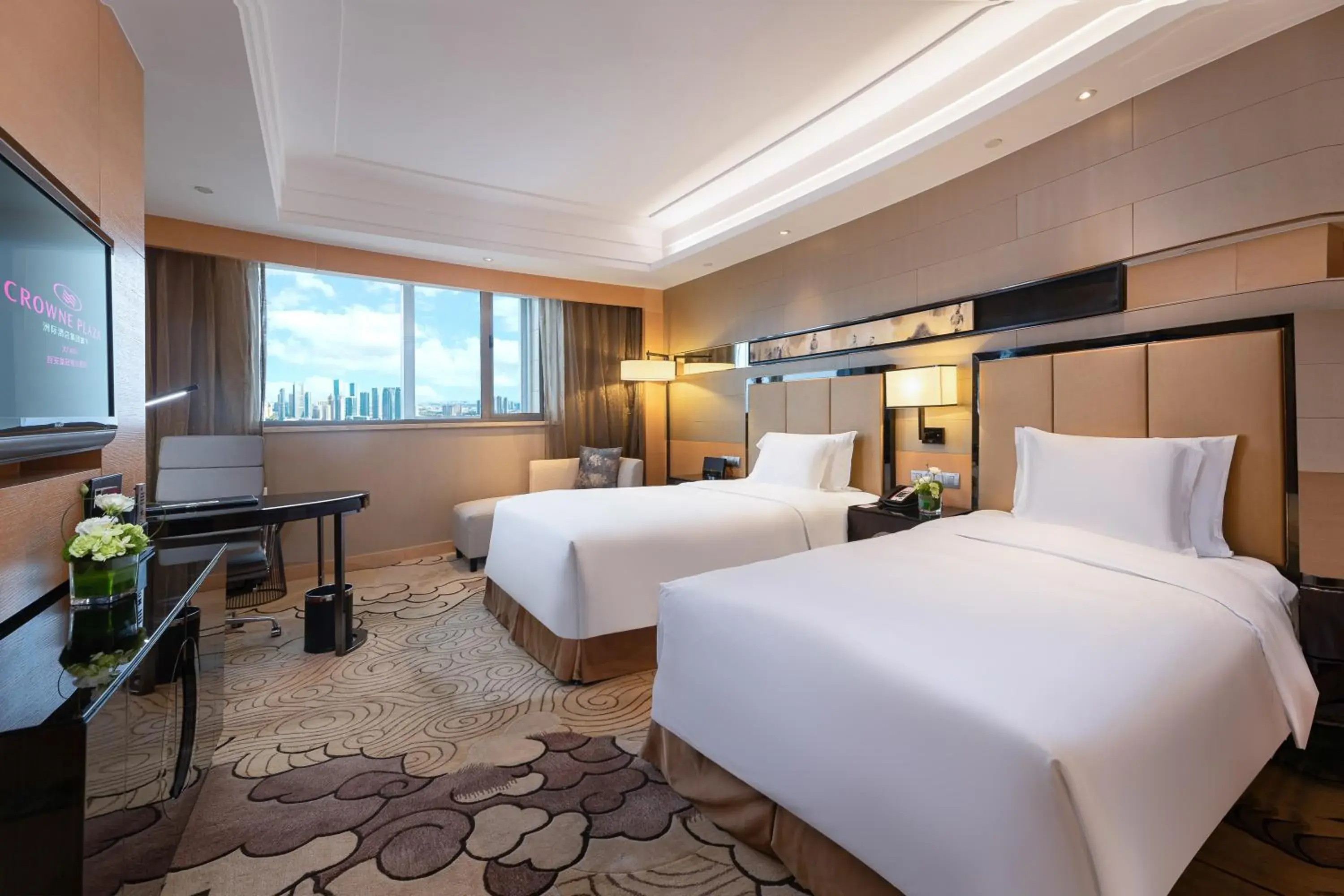 High Floor Standard Twin Room in Crowne Plaza Xi'an by IHG High Floor Standard Twin Room in Crowne Plaza Xi'an by IHG