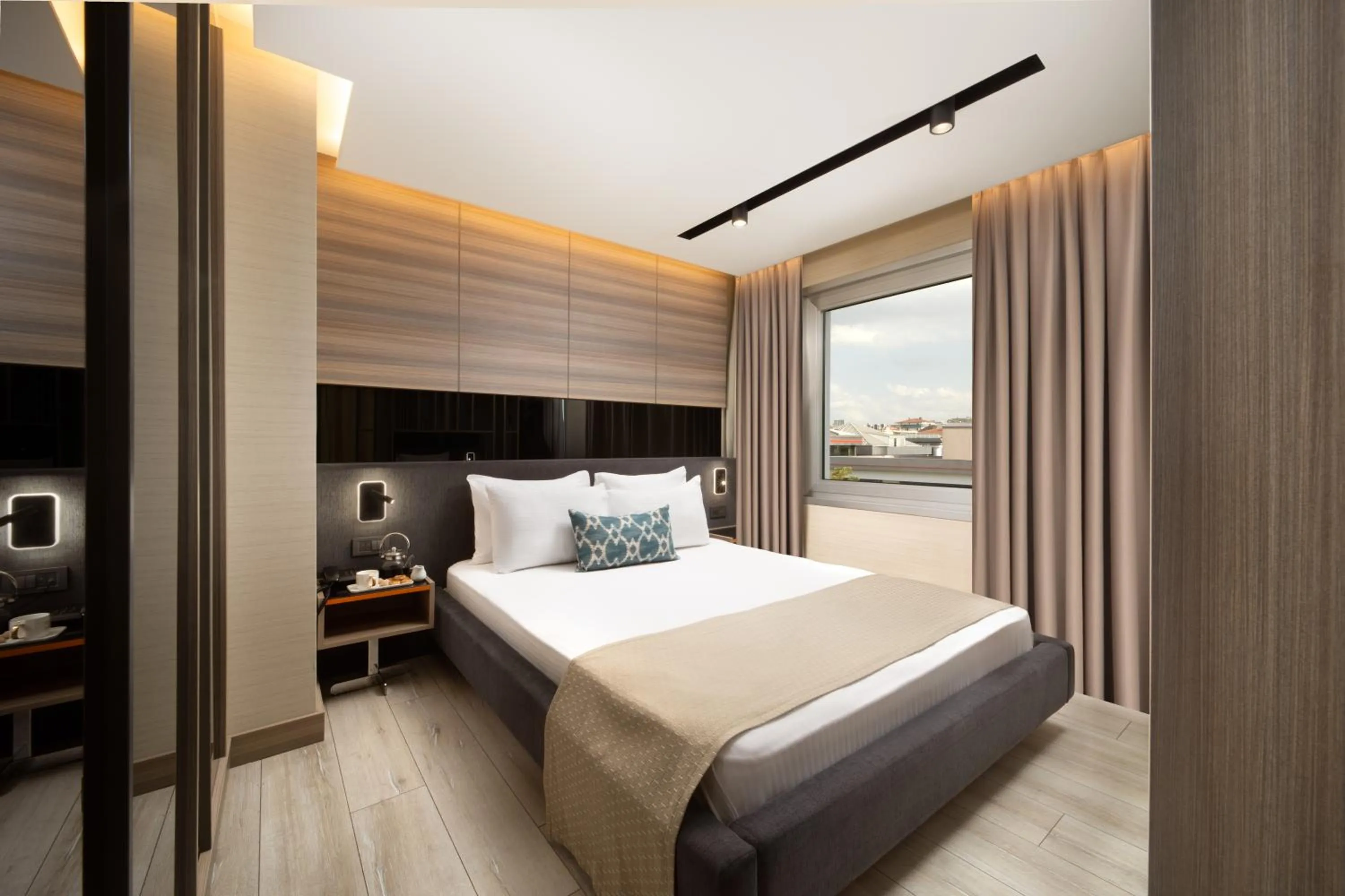 Bed in Nish Palace Exlusive Suites