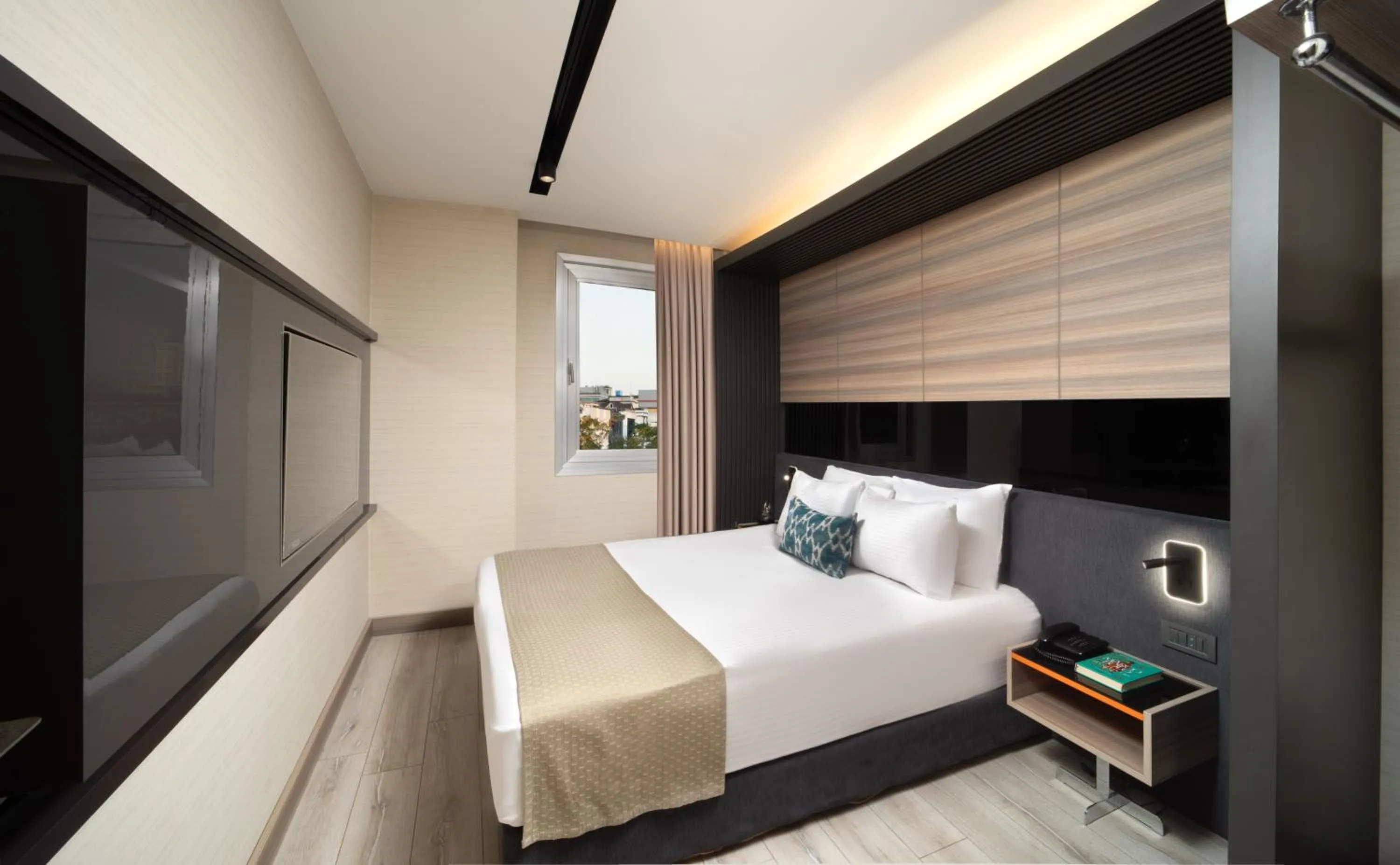 Bed in Nish Palace Exlusive Suites