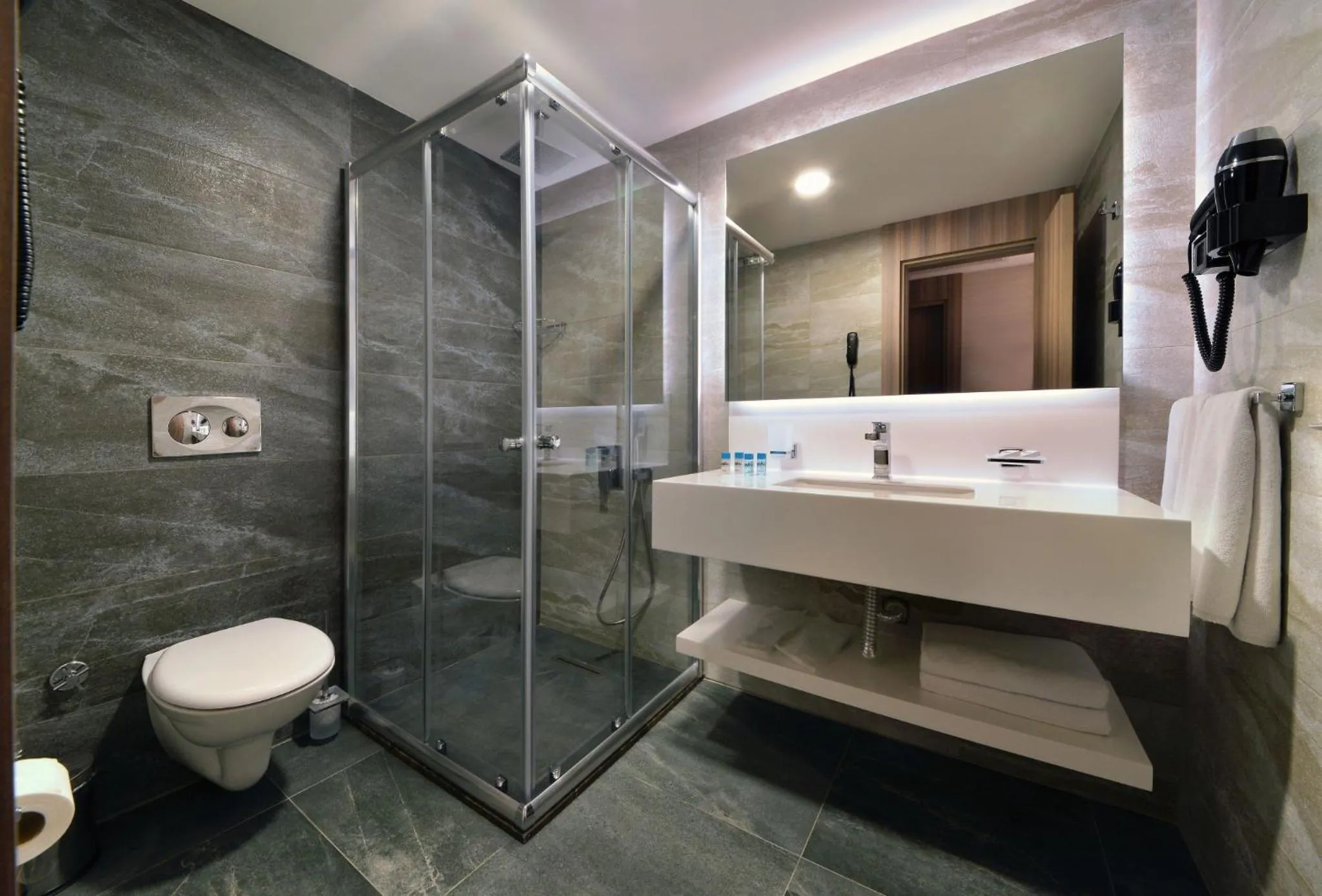 Bathroom in Nish Palace Exlusive Suites