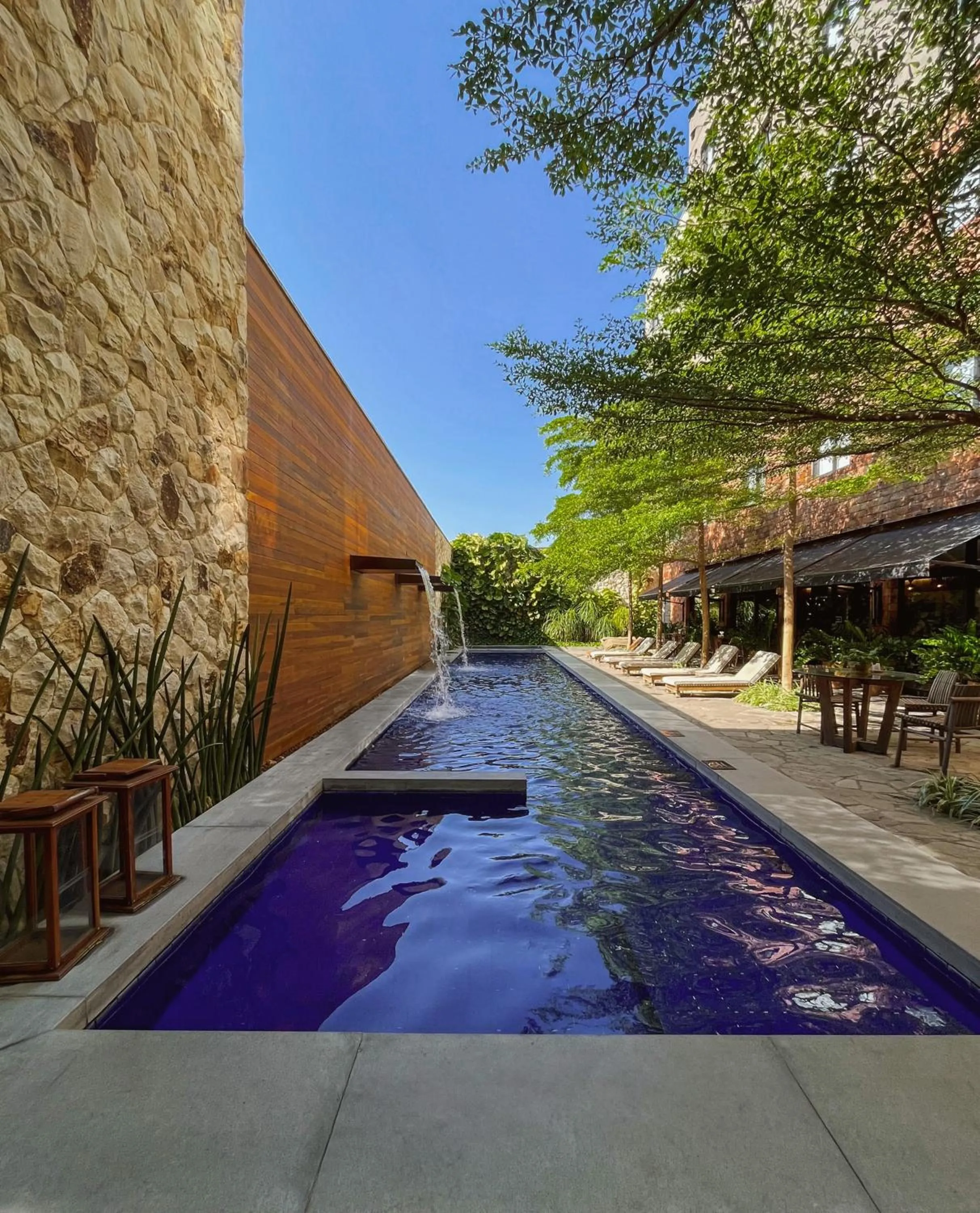 Pool view in Pauli Boutique Hotel