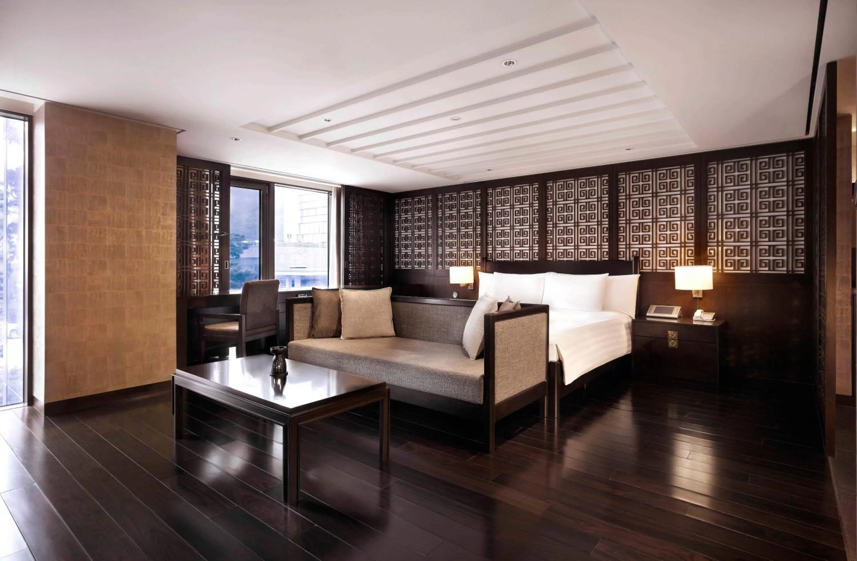 Bedroom, Bed in Banyan Tree Club & Spa Seoul
