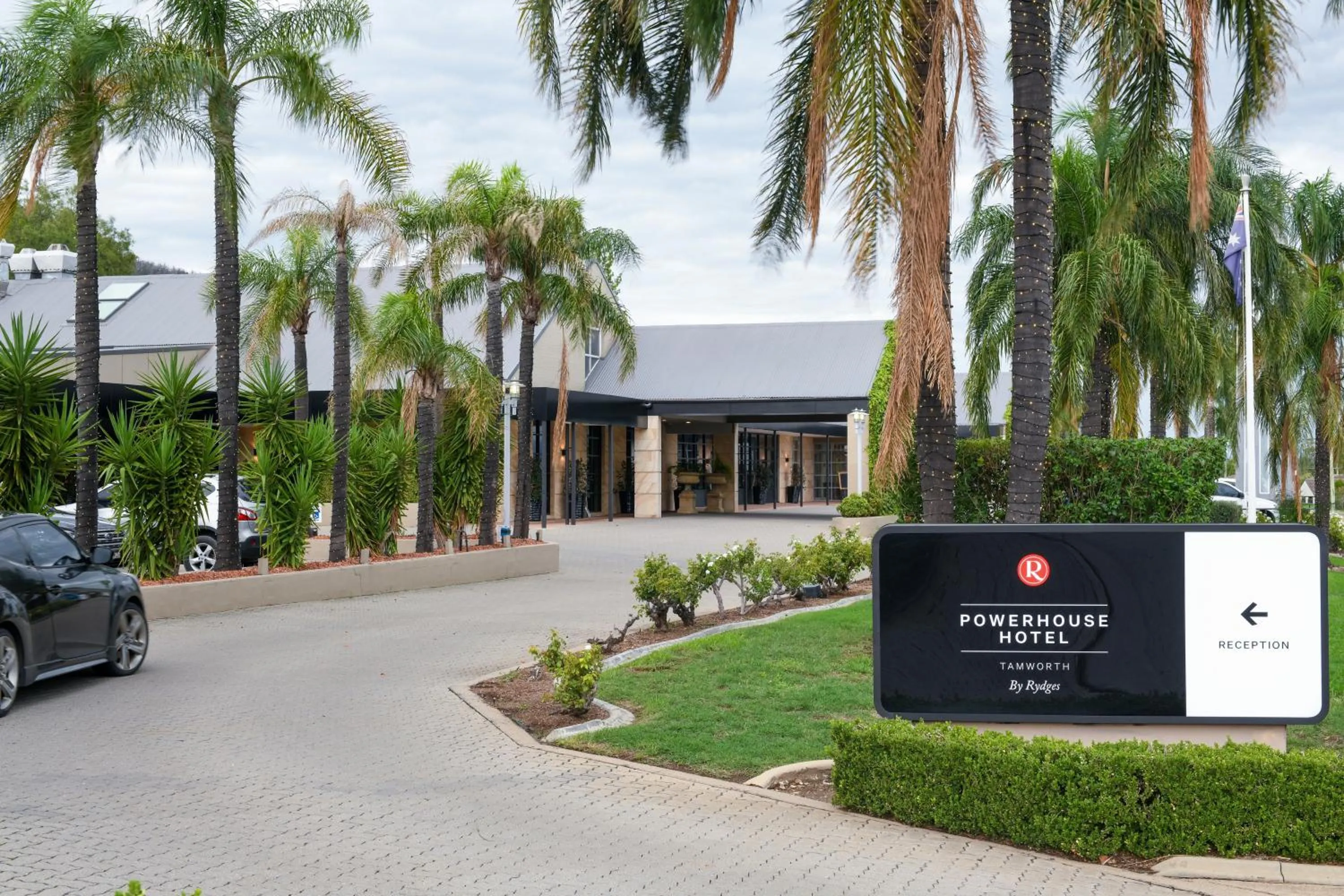 Property building in Powerhouse Hotel Tamworth by Rydges