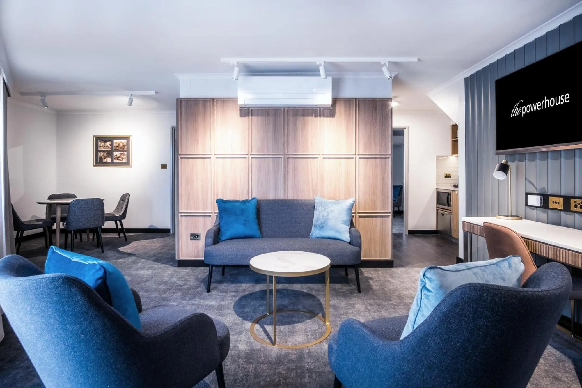Living room in Powerhouse Hotel Tamworth by Rydges