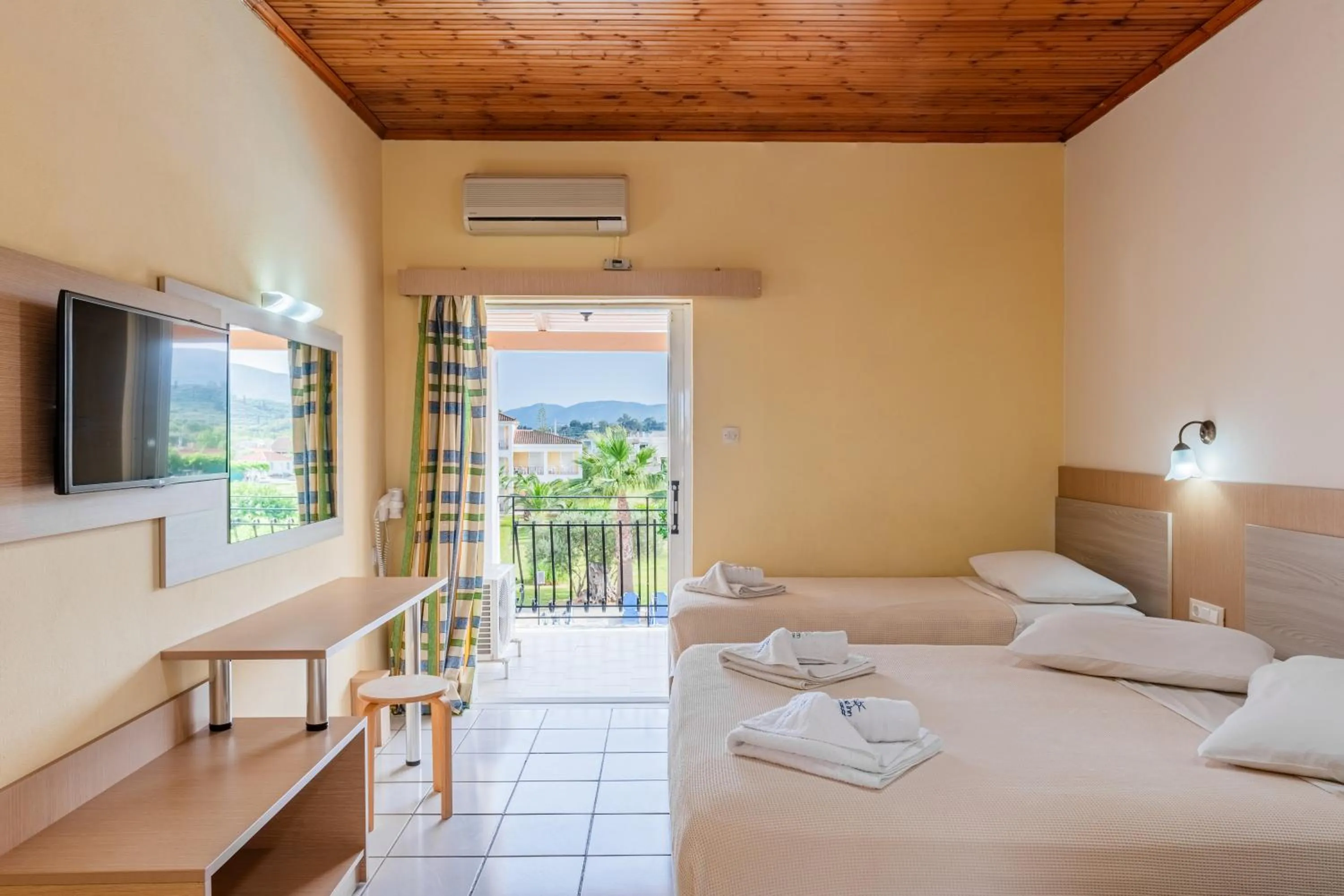 Bedroom, Bed in Village Inn Studios & Family Apartments