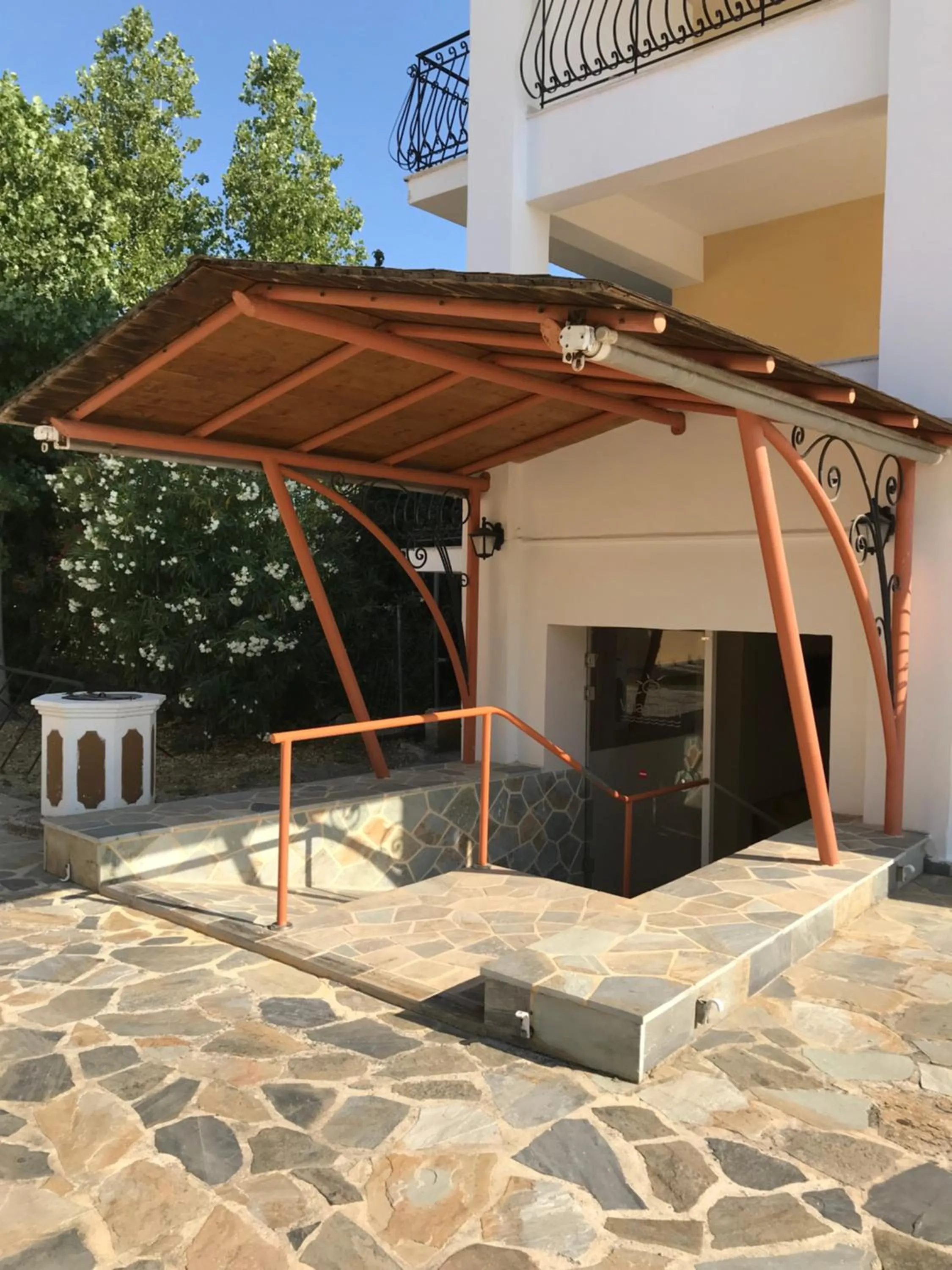 Lobby or reception in Village Inn Studios & Family Apartments