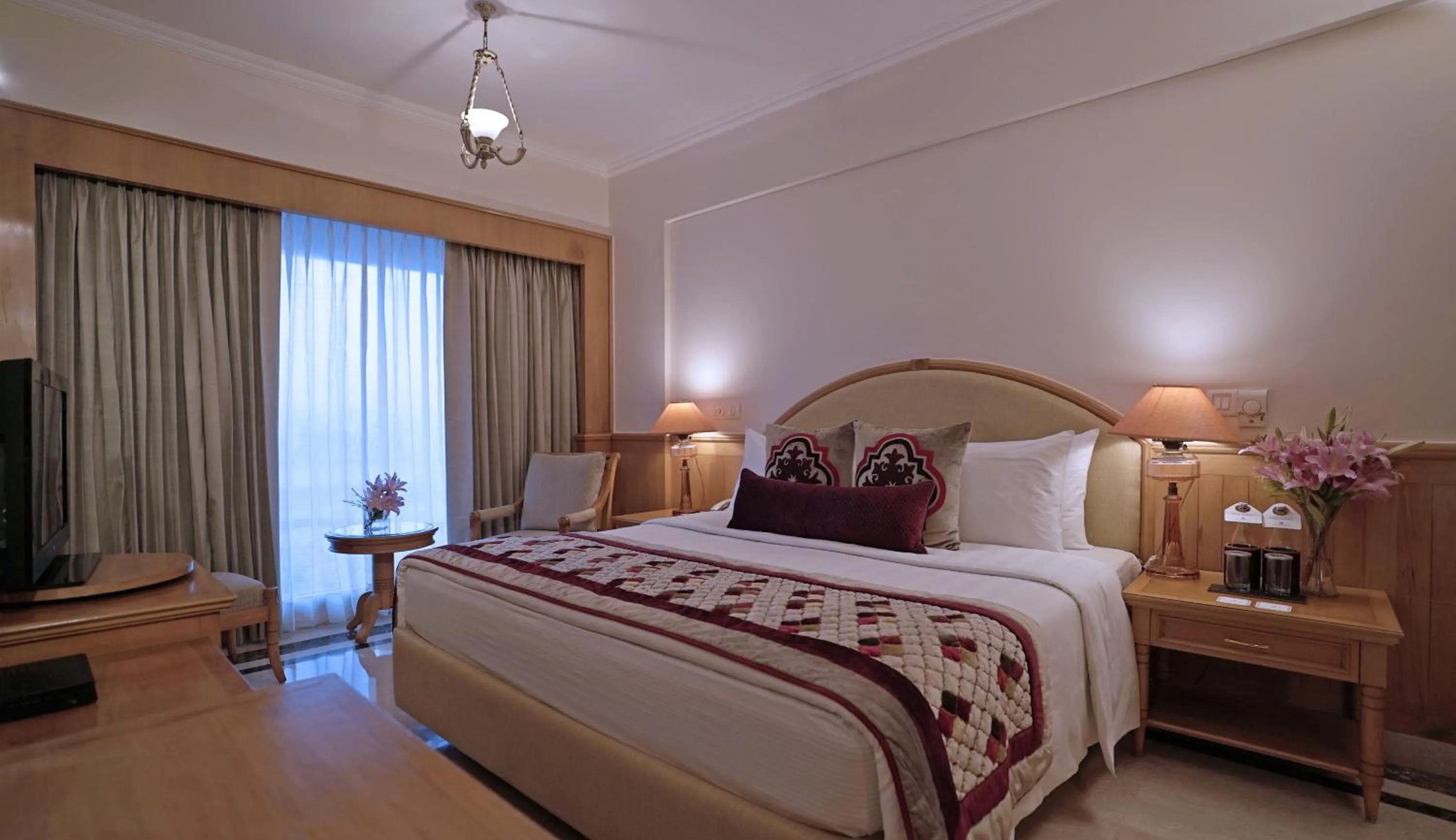 Bedroom, Bed in Jaypee Siddharth