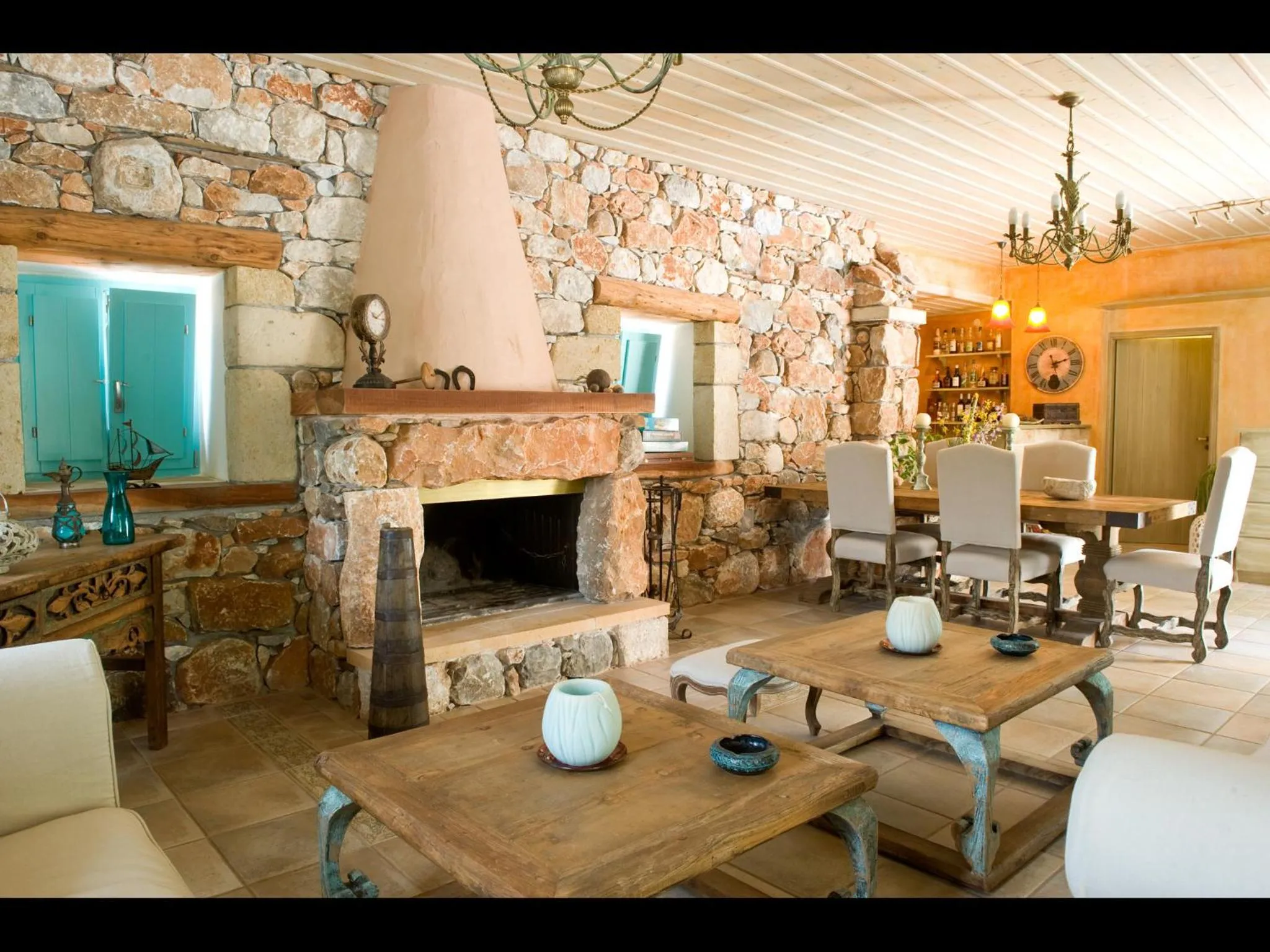 Lounge or bar in Pandora