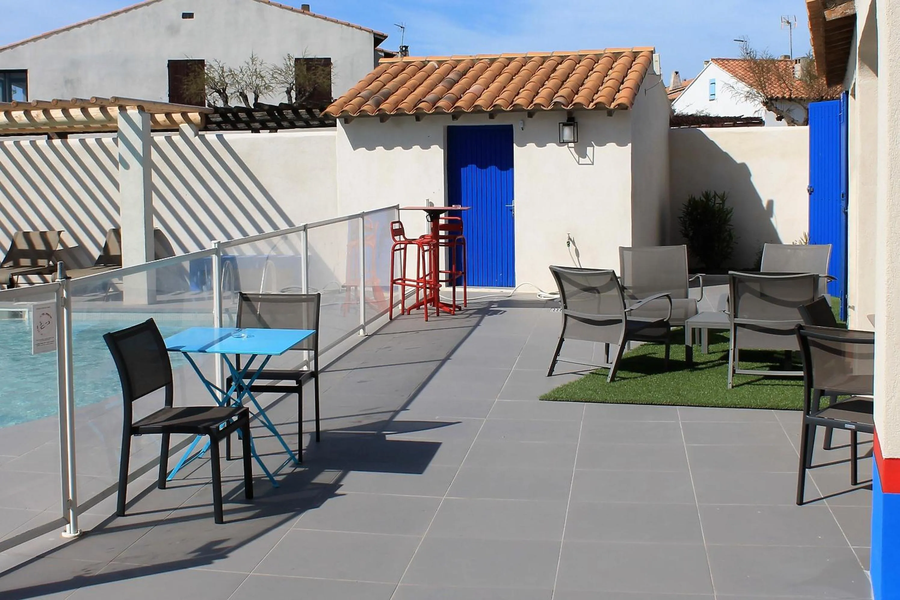 Patio in Hotel Le Bleu Marine